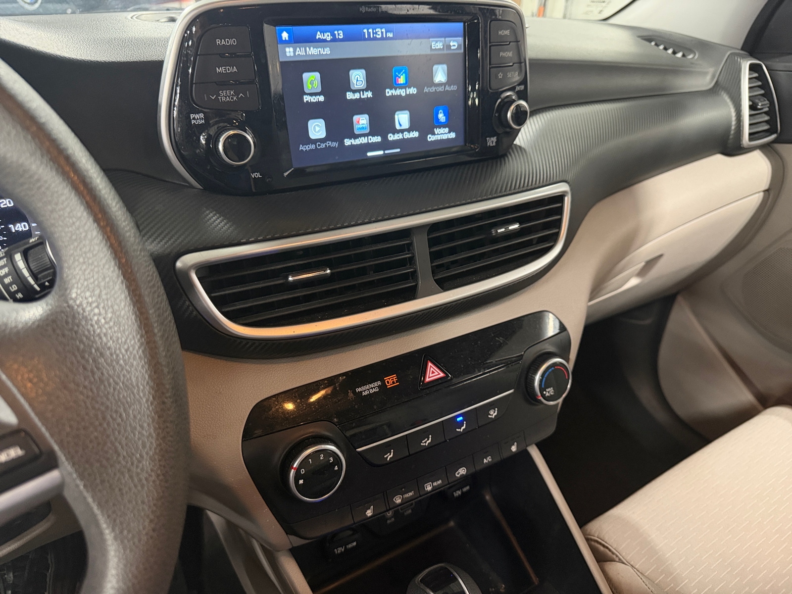 Thumbnail: 2019 Hyundai Tucson - 4