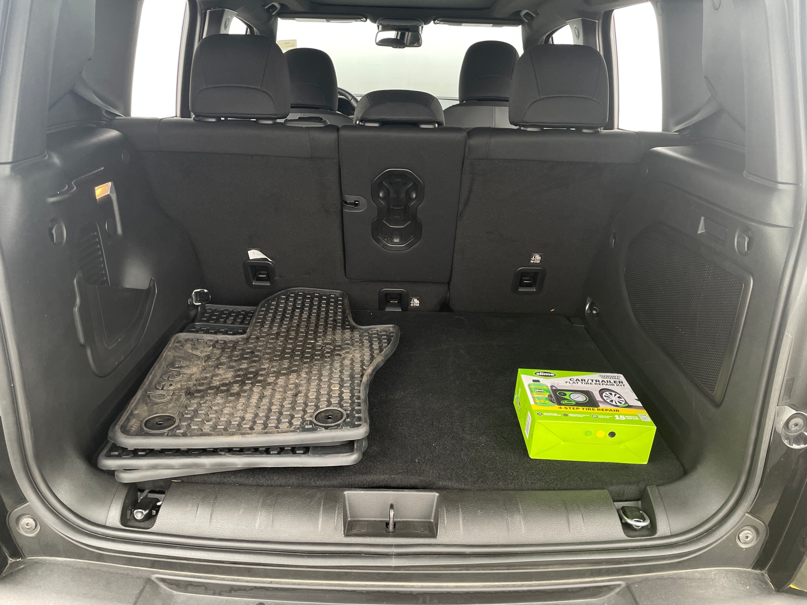 Thumbnail: 2022 Jeep Renegade - 7