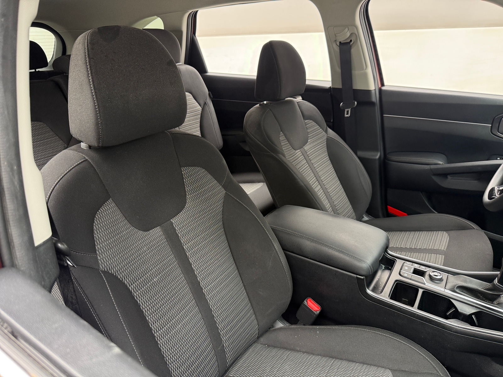 Thumbnail: 2025 Kia Sorento - 2