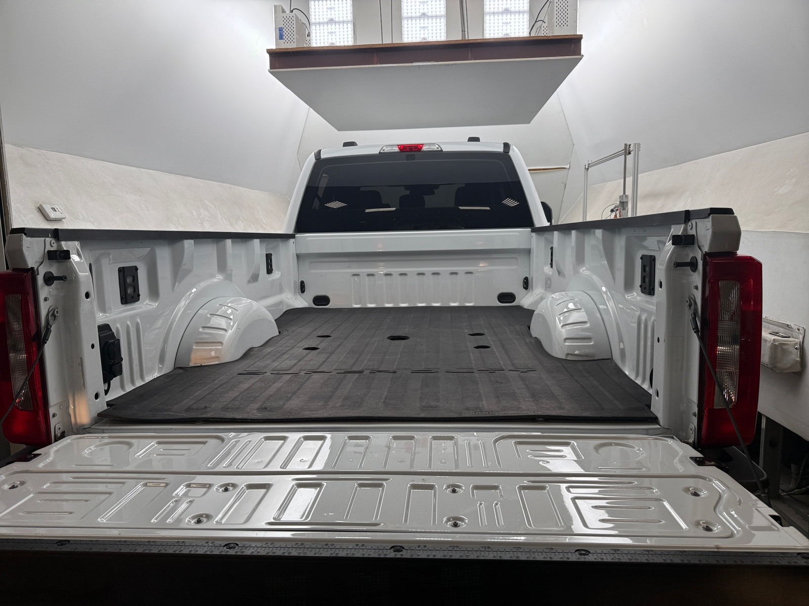 Thumbnail: 2025 Ford Econoline - 7