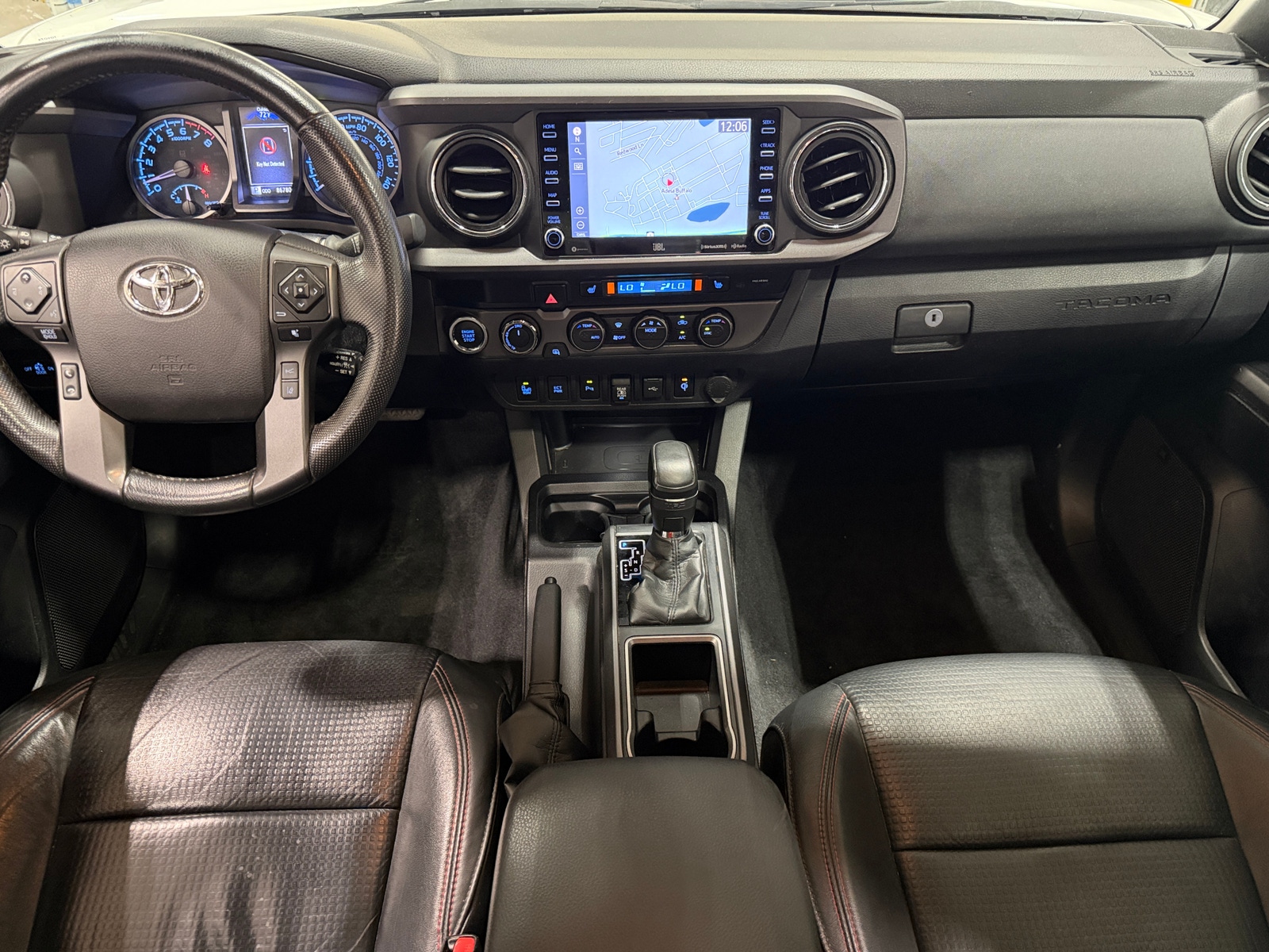 Thumbnail: 2021 Toyota Tacoma - 3