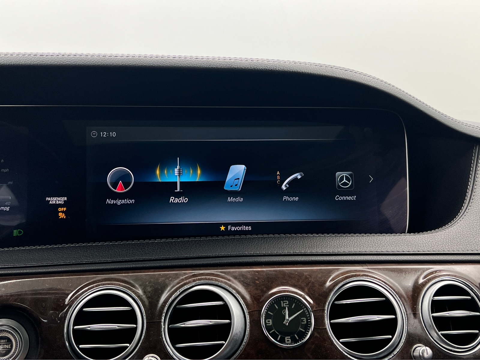 Thumbnail: 2018 Mercedes-Benz S-Class - 3