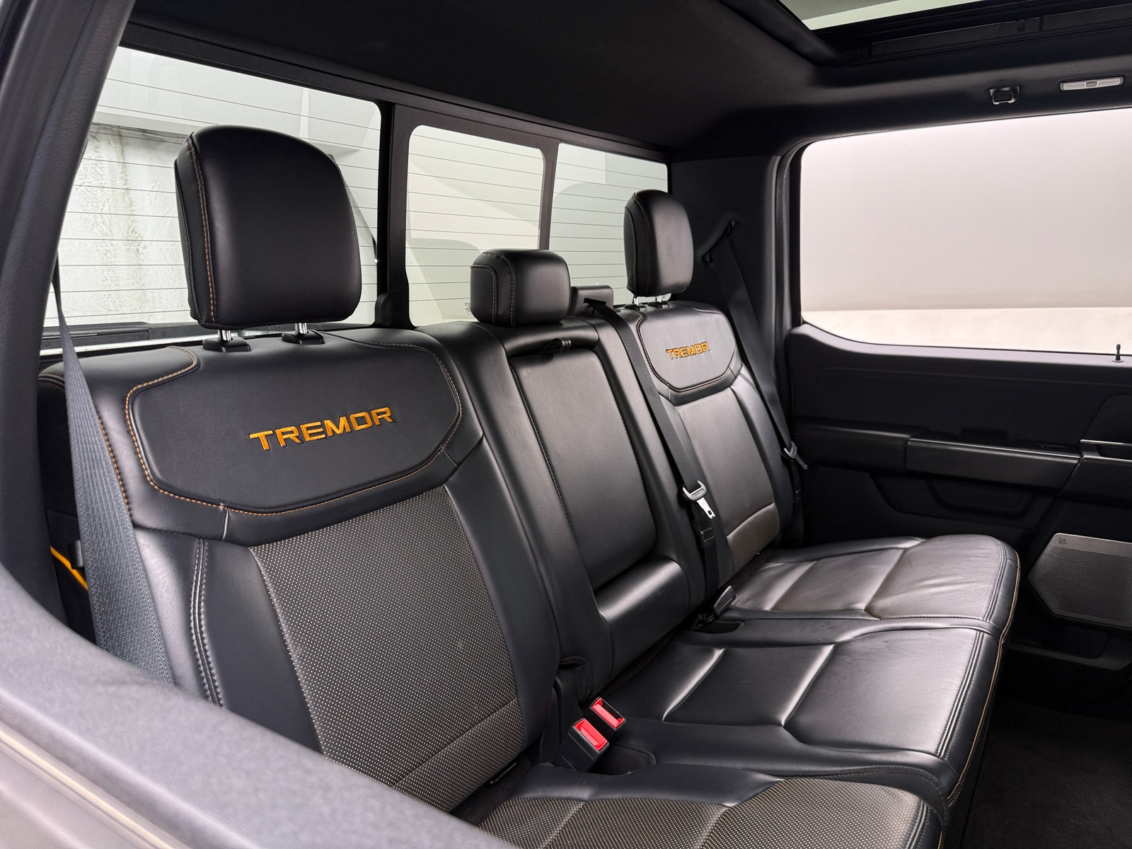 Thumbnail: 2021 Ford Econoline - 5
