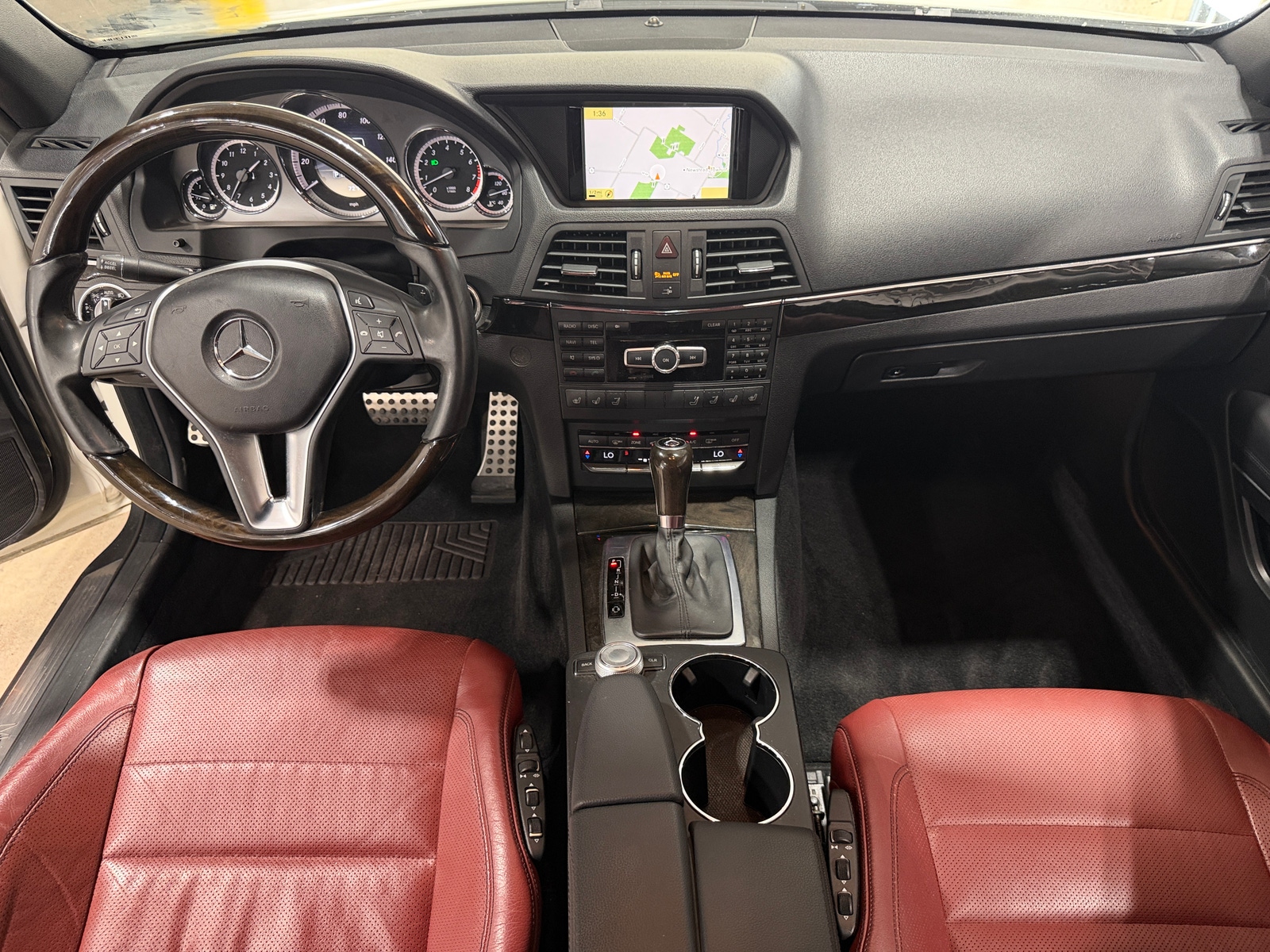 Thumbnail: 2012 Mercedes-Benz E-Class - 2