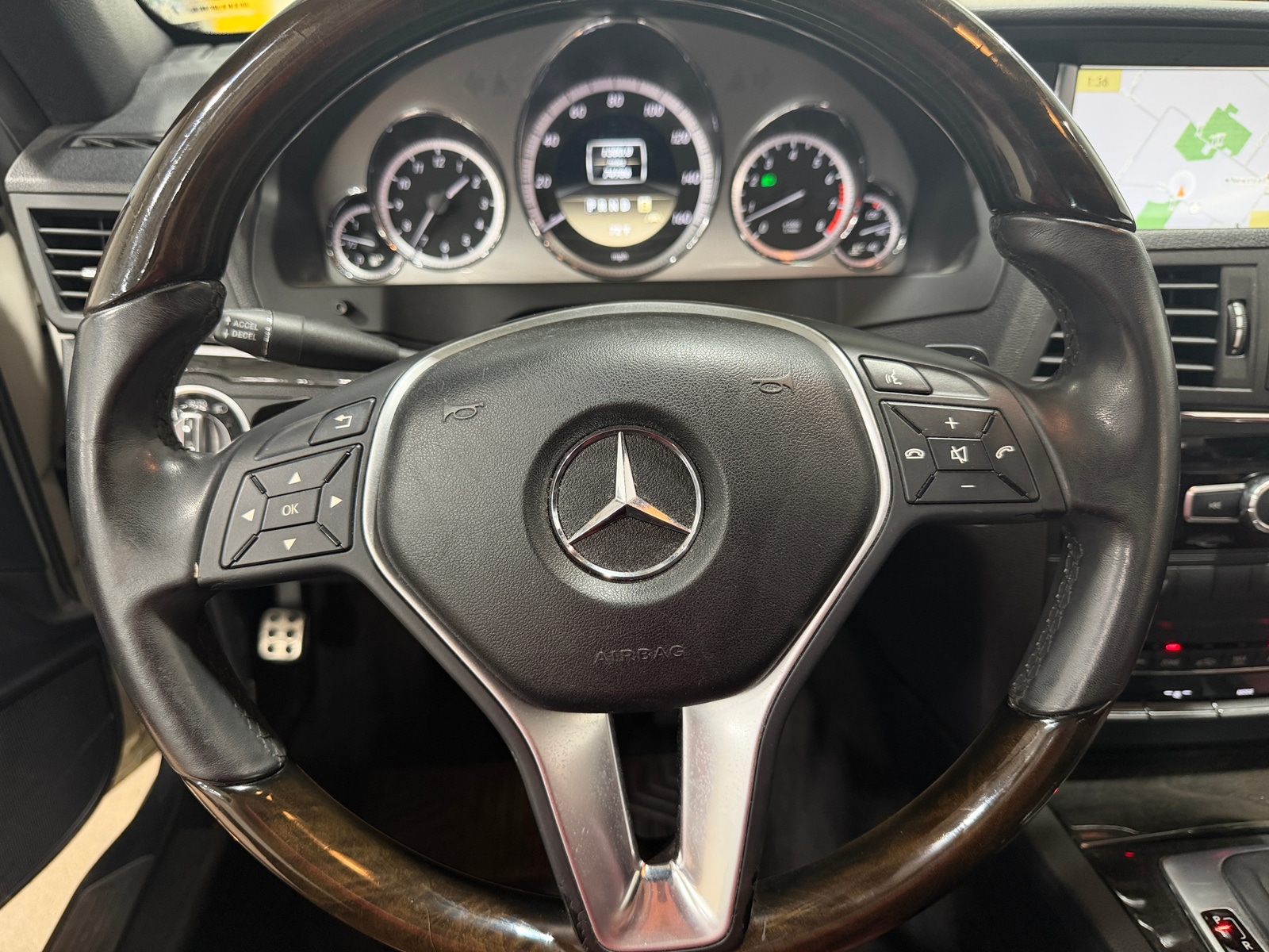 Thumbnail: 2012 Mercedes-Benz E-Class - 4