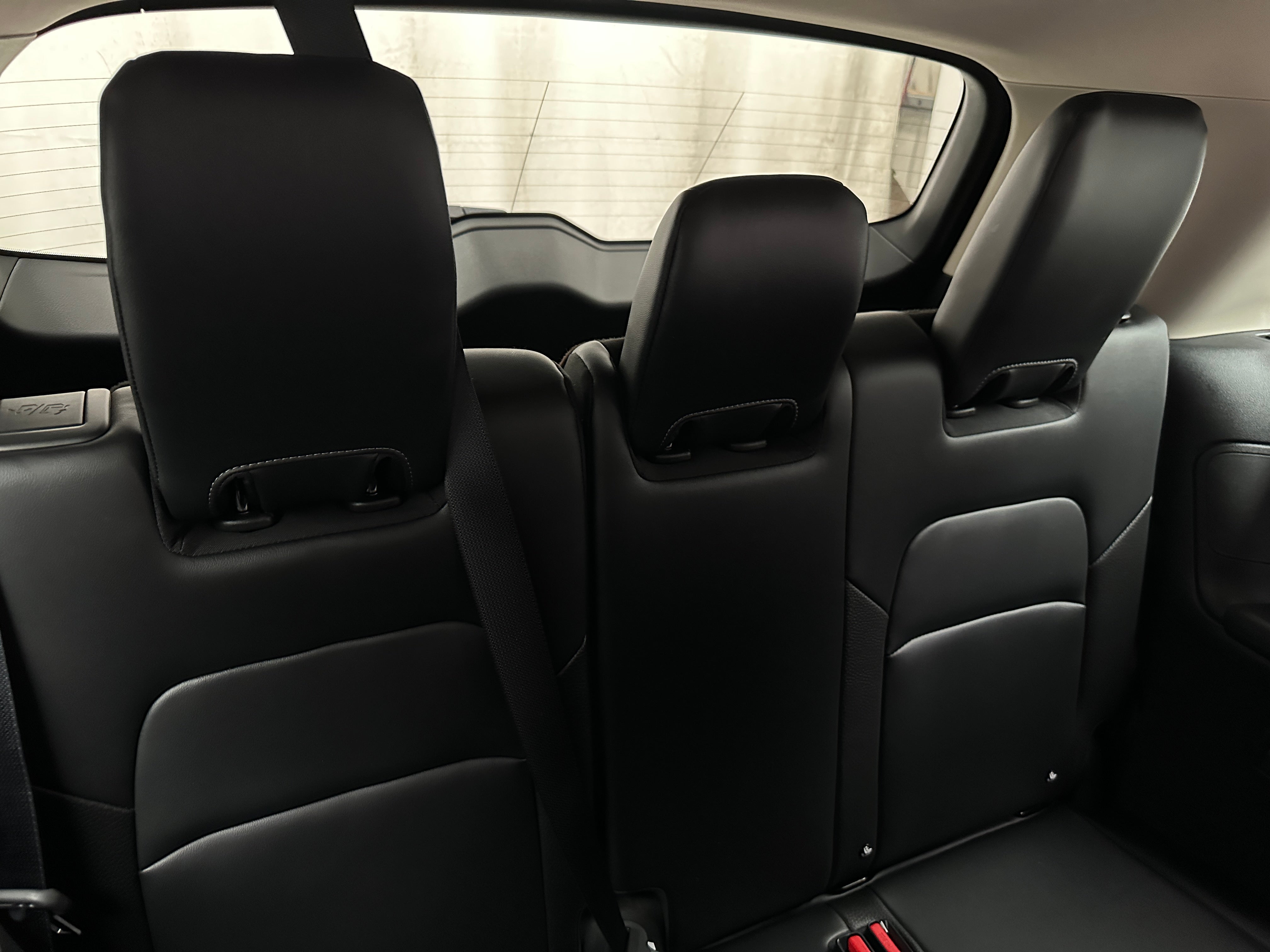 2023 Nissan Pathfinder SL - Photo 4