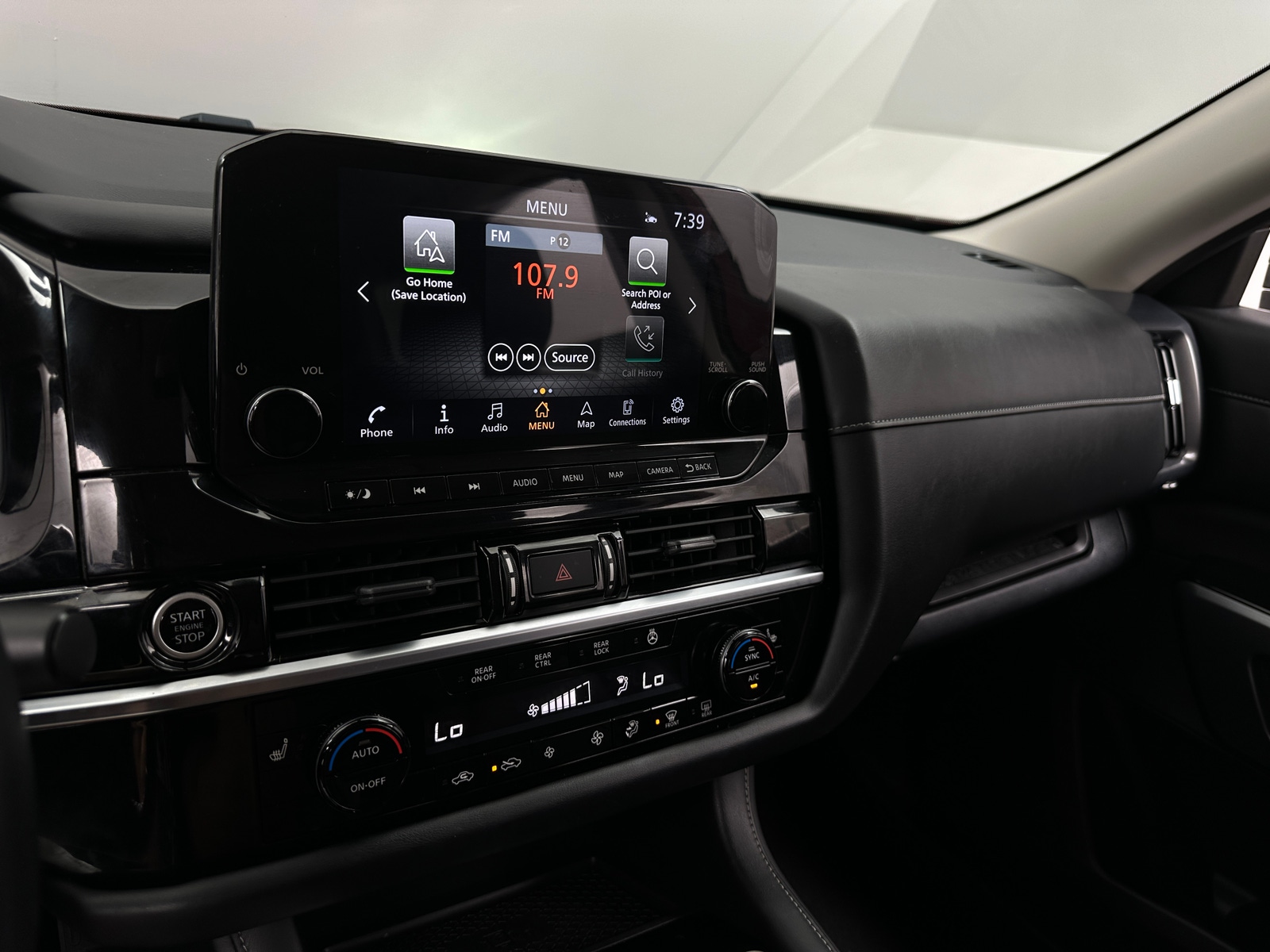 Thumbnail: 2023 Nissan Pathfinder - 3