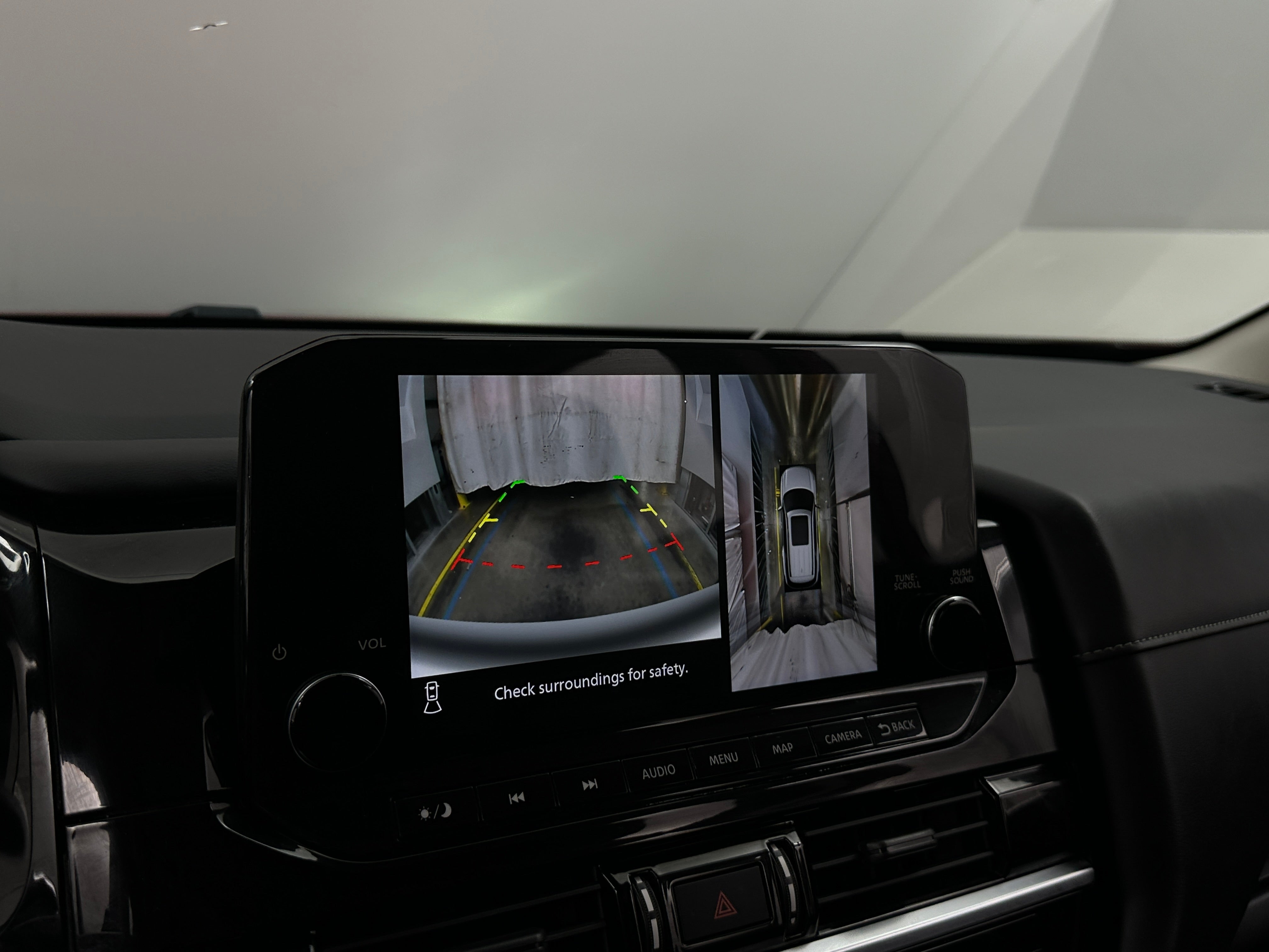 2023 Nissan Pathfinder SL - Photo 18