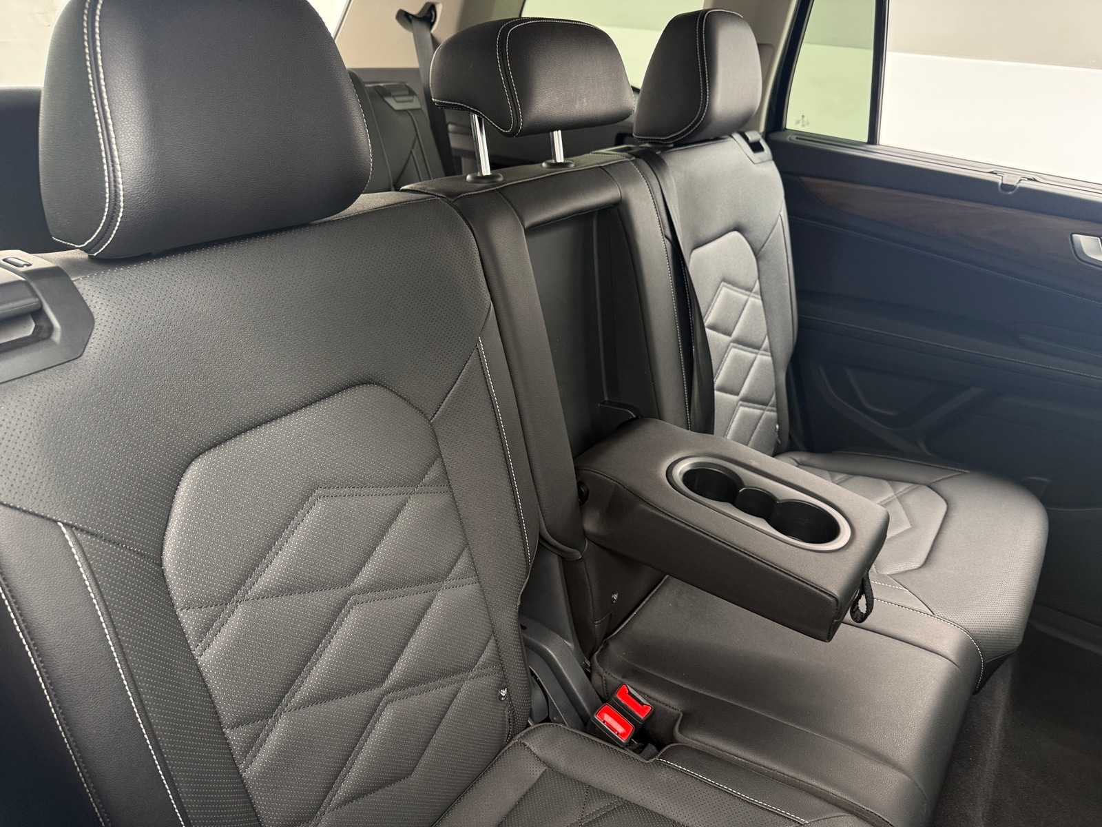 Thumbnail: 2026 Volkswagen Atlas - 6