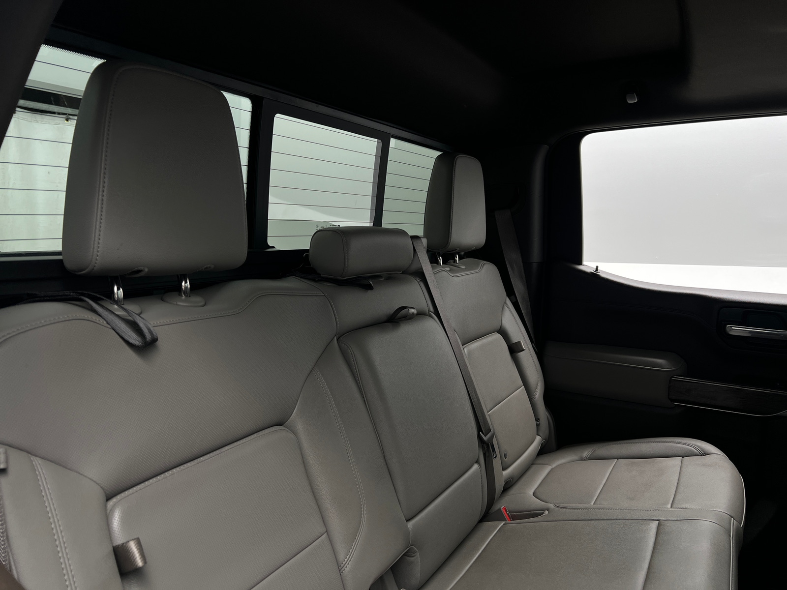 Thumbnail: 2022 Chevrolet Silverado 1500 - 5