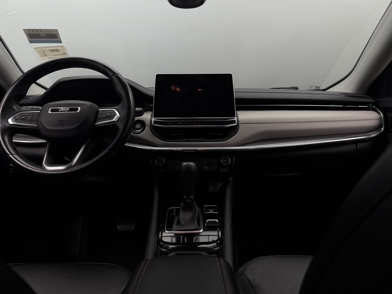Thumbnail: 2022 Jeep Compass - 2