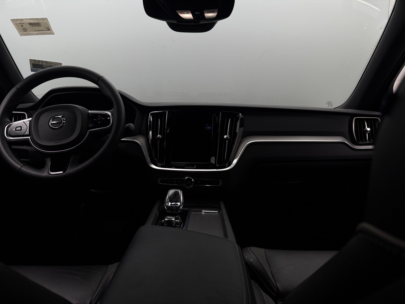 Thumbnail: 2024 Volvo S60 - 2