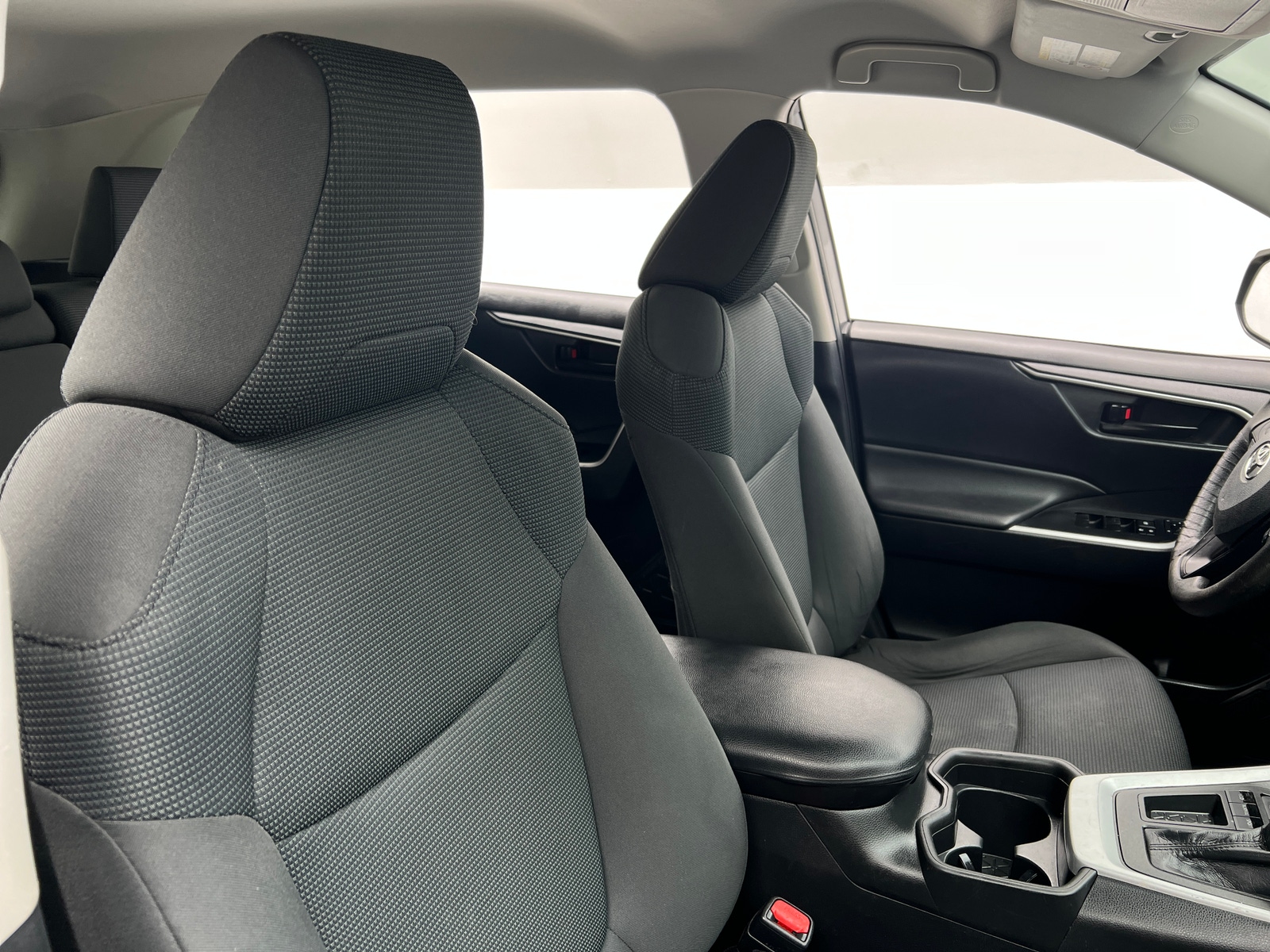Thumbnail: 2021 Toyota RAV4 - 2