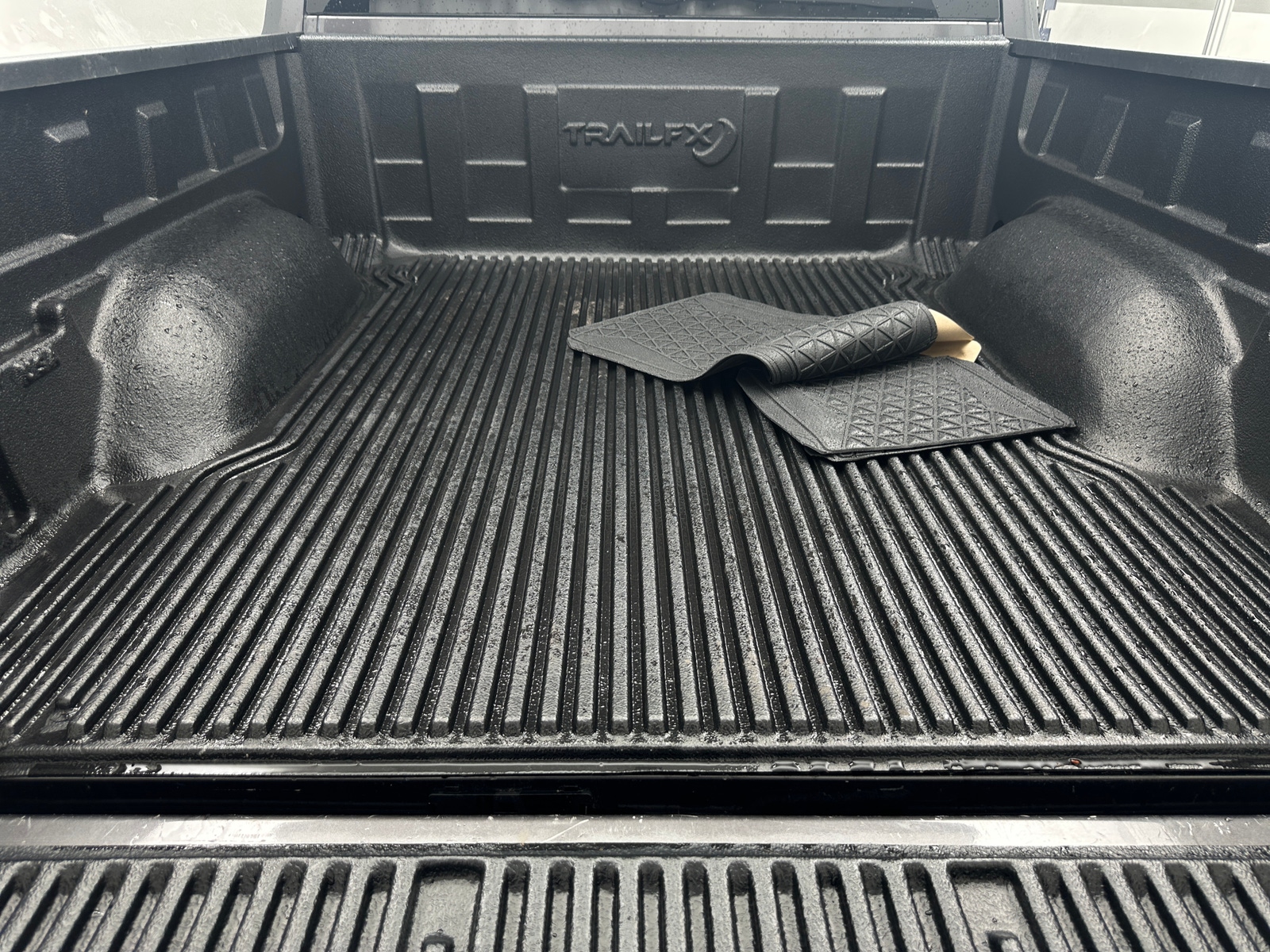 Thumbnail: 2024 RAM 1500 Classic - 7