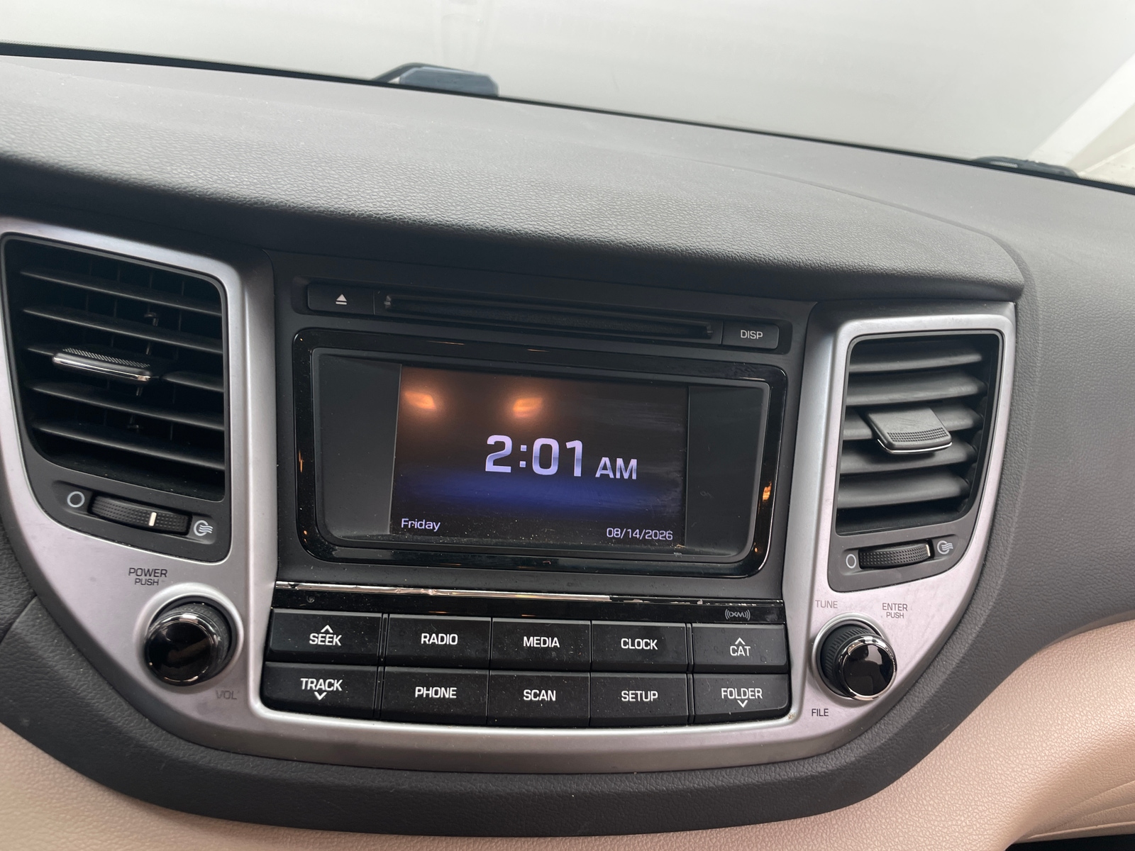 Thumbnail: 2016 Hyundai Tucson - 4