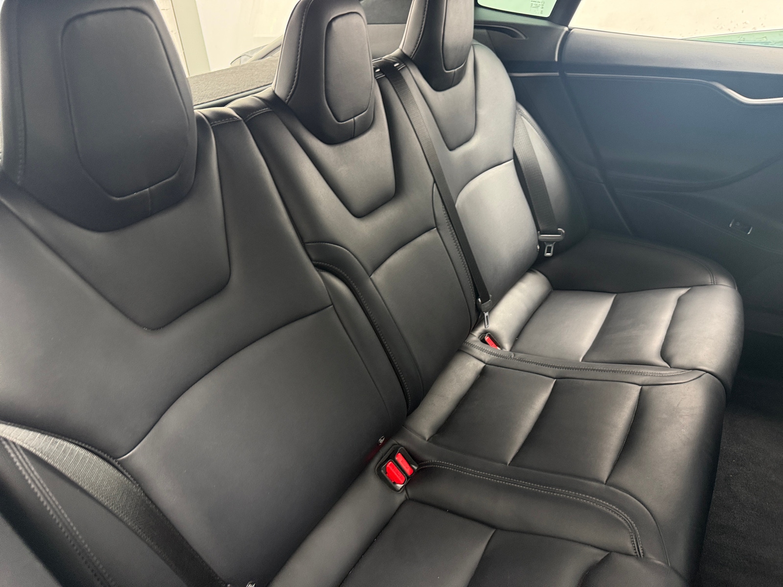 Thumbnail: 2020 Tesla Model S - 5