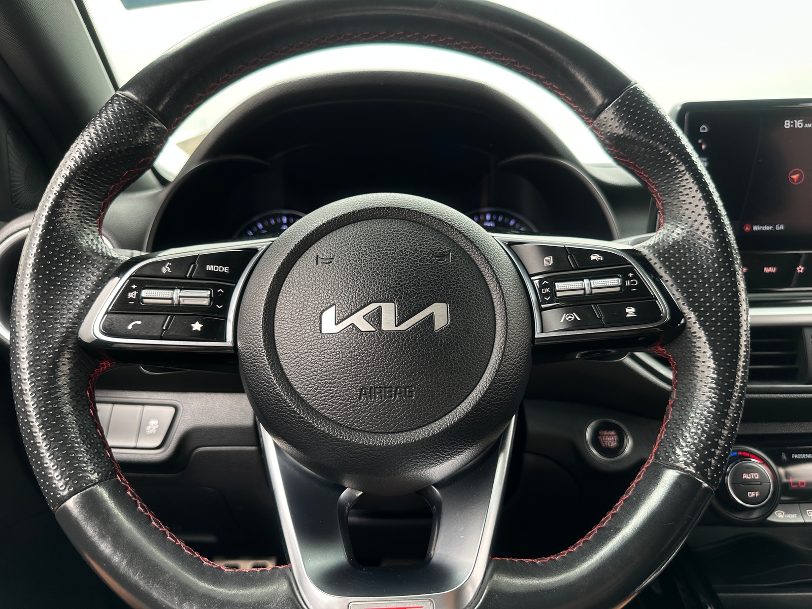 Thumbnail: 2024 Kia Forte - 4
