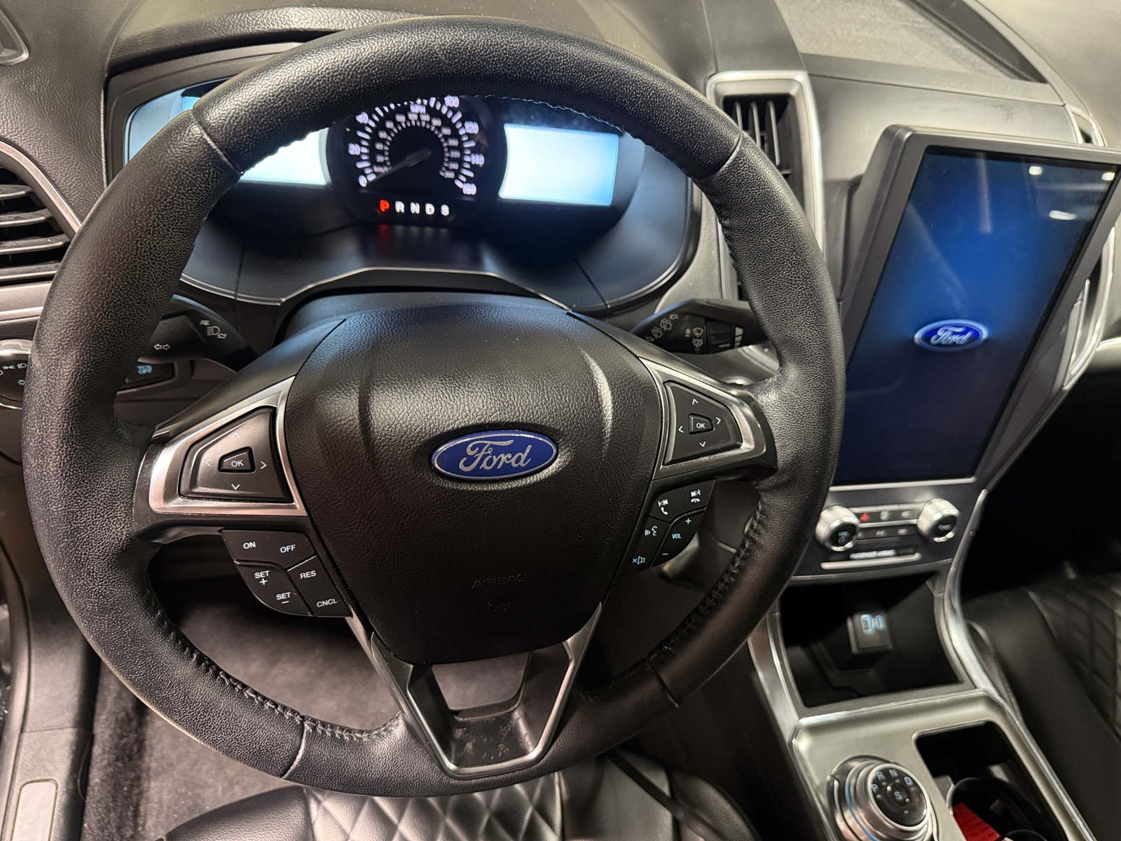 Thumbnail: 2023 Ford Edge - 4