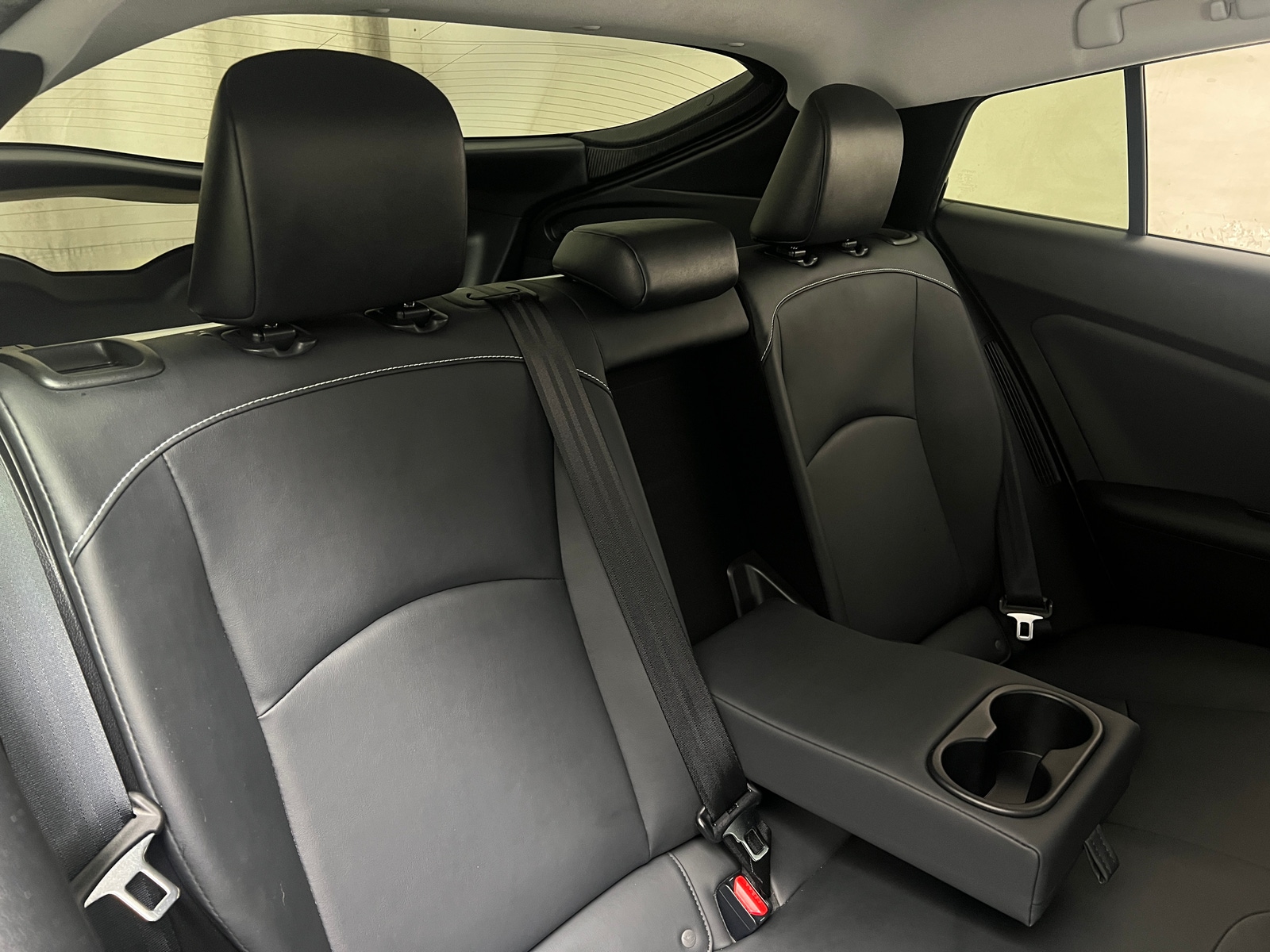 Thumbnail: 2020 Toyota Prius Prime - 6