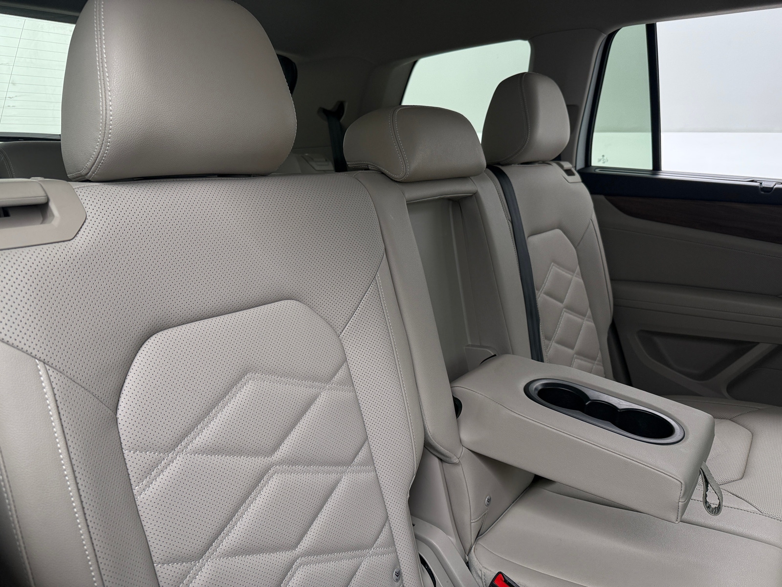 Thumbnail: 2026 Volkswagen Atlas - 5