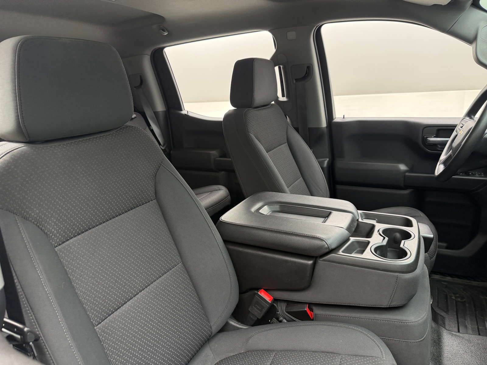 Thumbnail: 2020 Chevrolet Silverado 1500 - 2