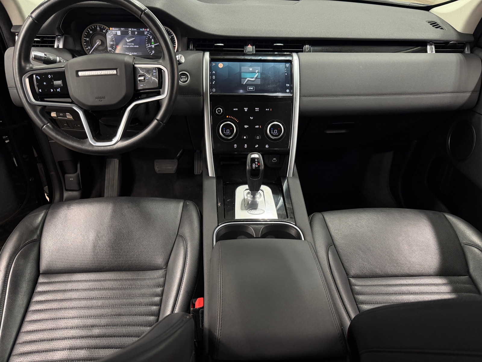 Thumbnail: 2022 Land Rover Discovery Sport - 2