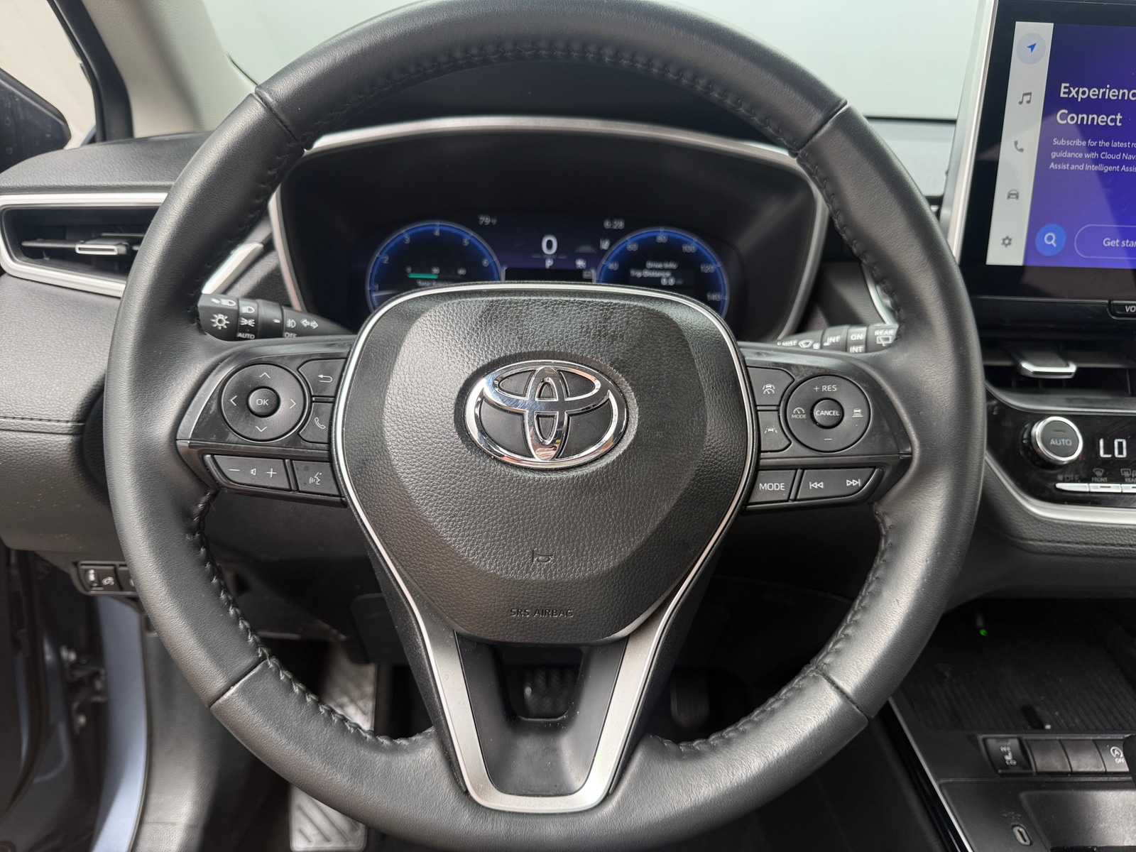 Thumbnail: 2026 Toyota Corolla Cross - 4