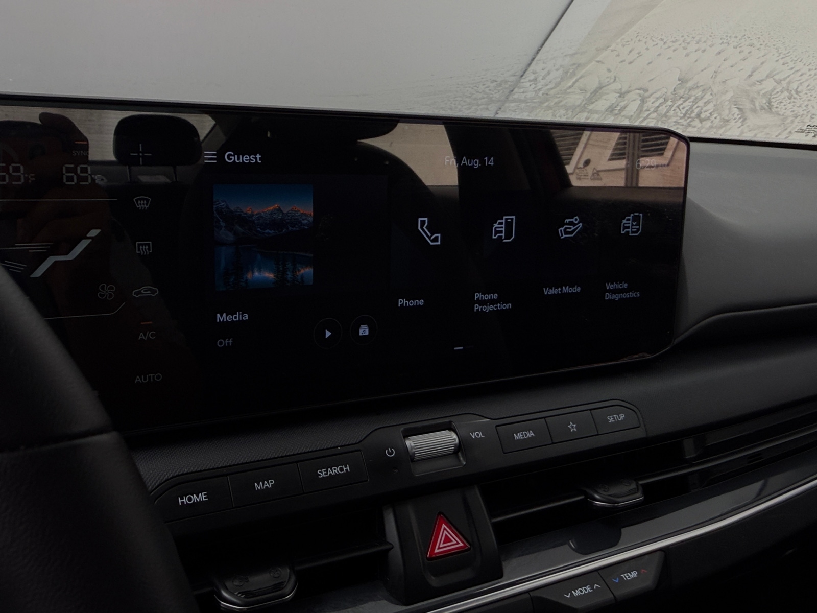 Thumbnail: 2025 Kia K4 - 4