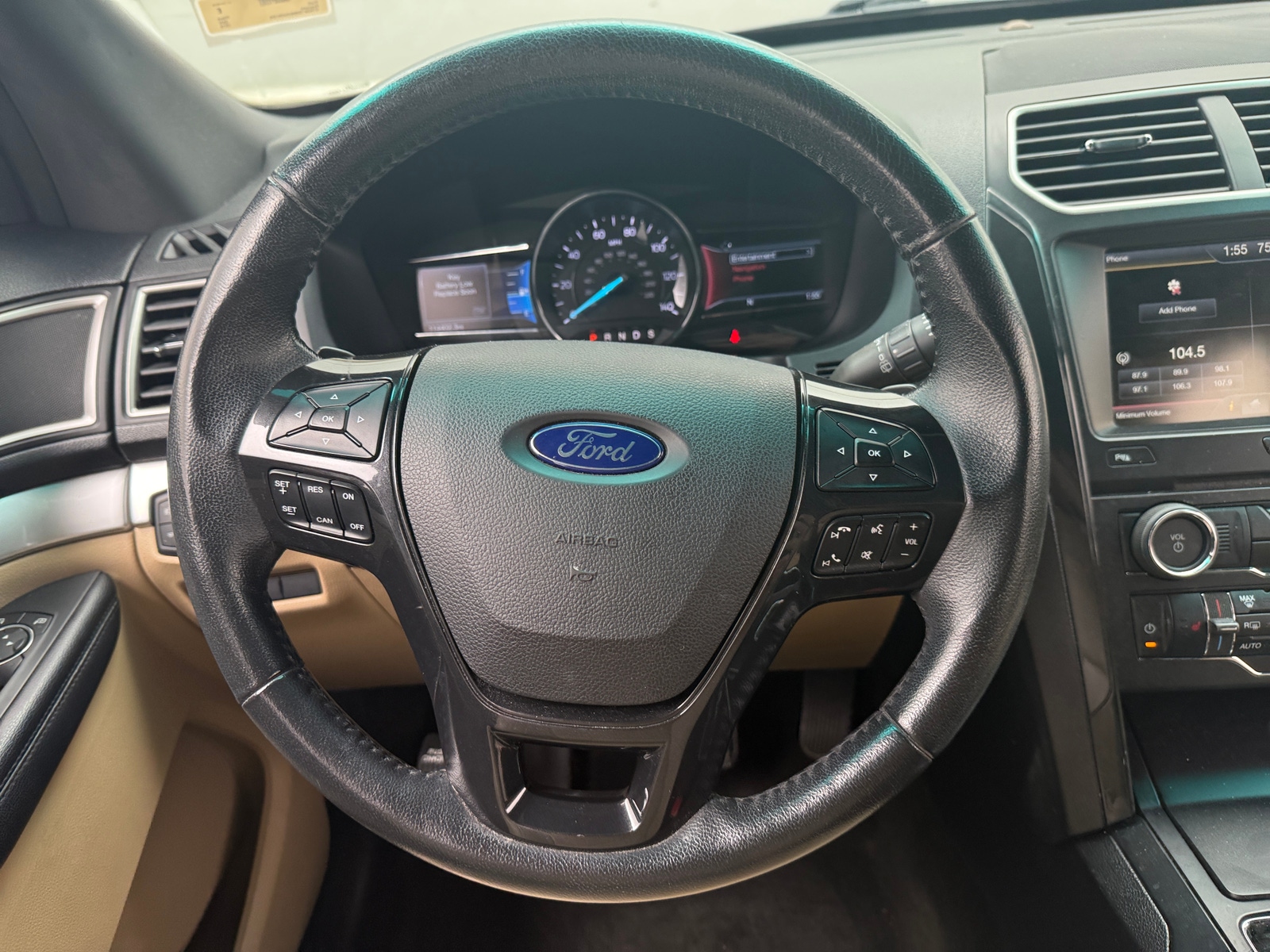 Thumbnail: 2016 Ford Explorer - 4