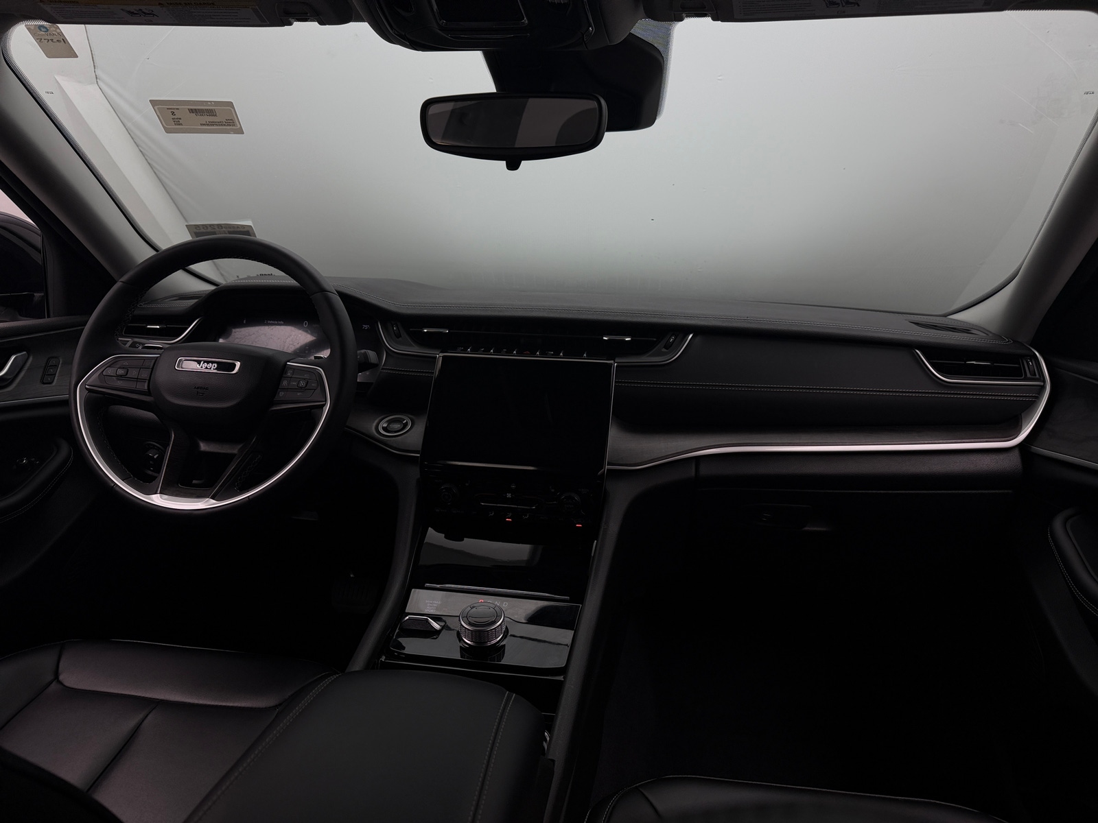 Thumbnail: 2023 Jeep Grand Cherokee L - 2