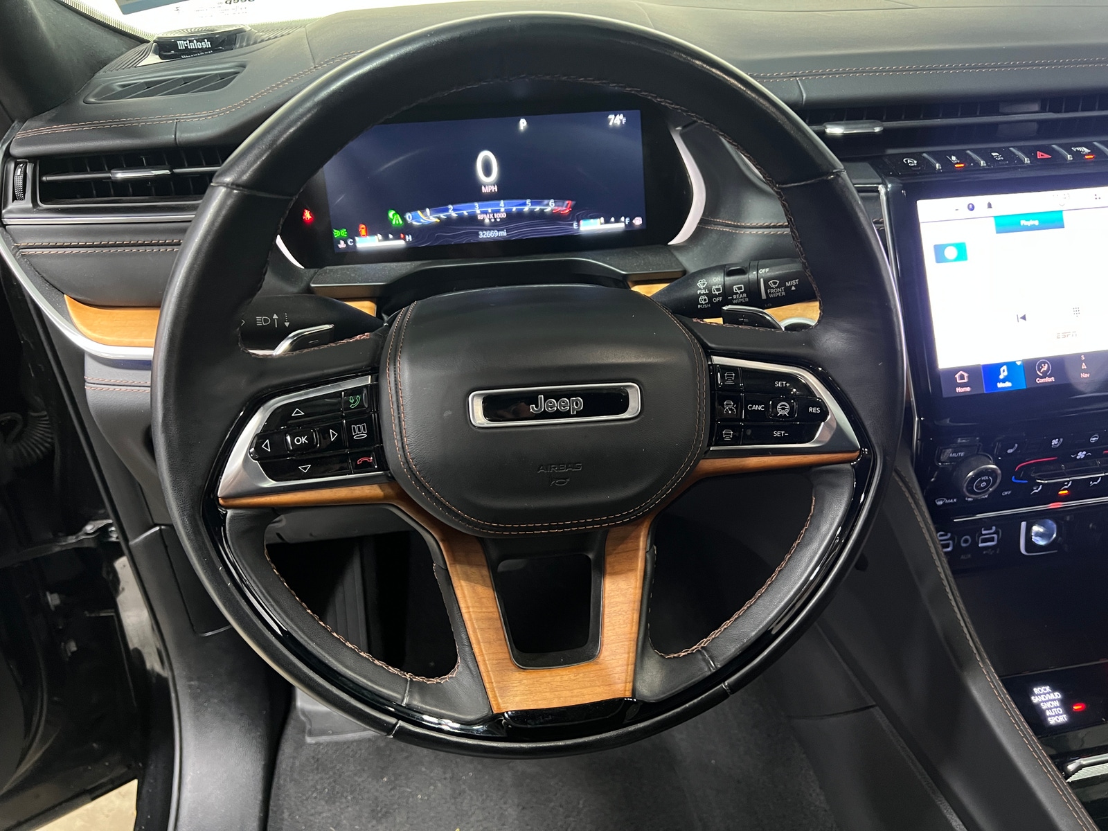 Thumbnail: 2021 Jeep Grand Cherokee L - 4