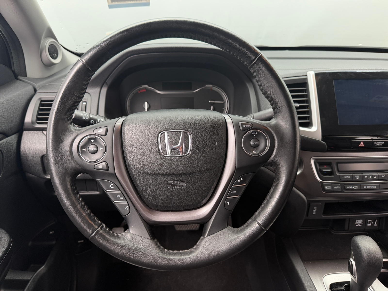 Thumbnail: 2017 Honda Ridgeline - 4