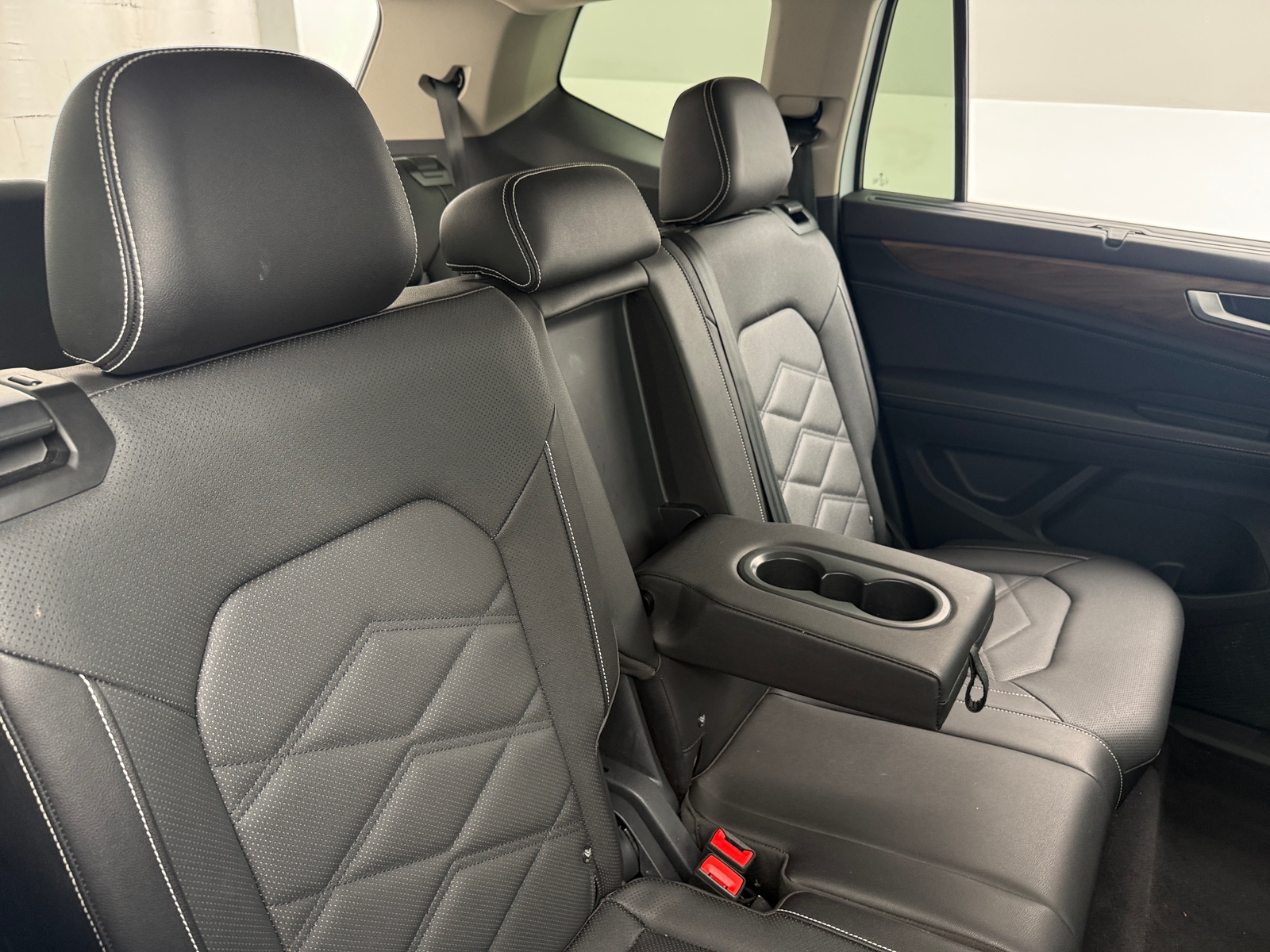 Thumbnail: 2026 Volkswagen Atlas - 6