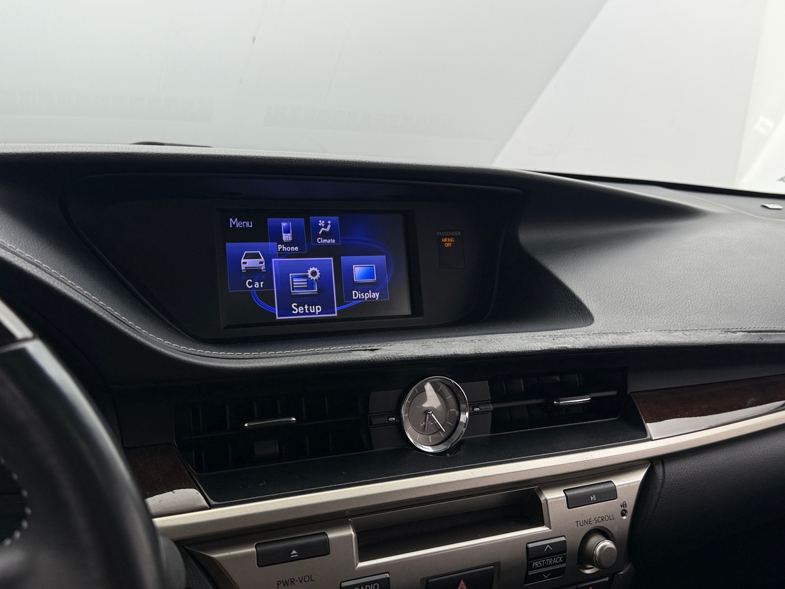 Thumbnail: 2014 Lexus ES - 4