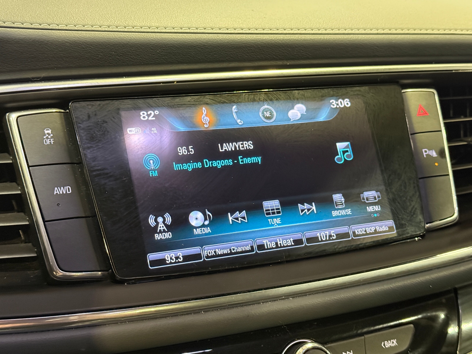 Thumbnail: 2019 Buick Enclave - 3