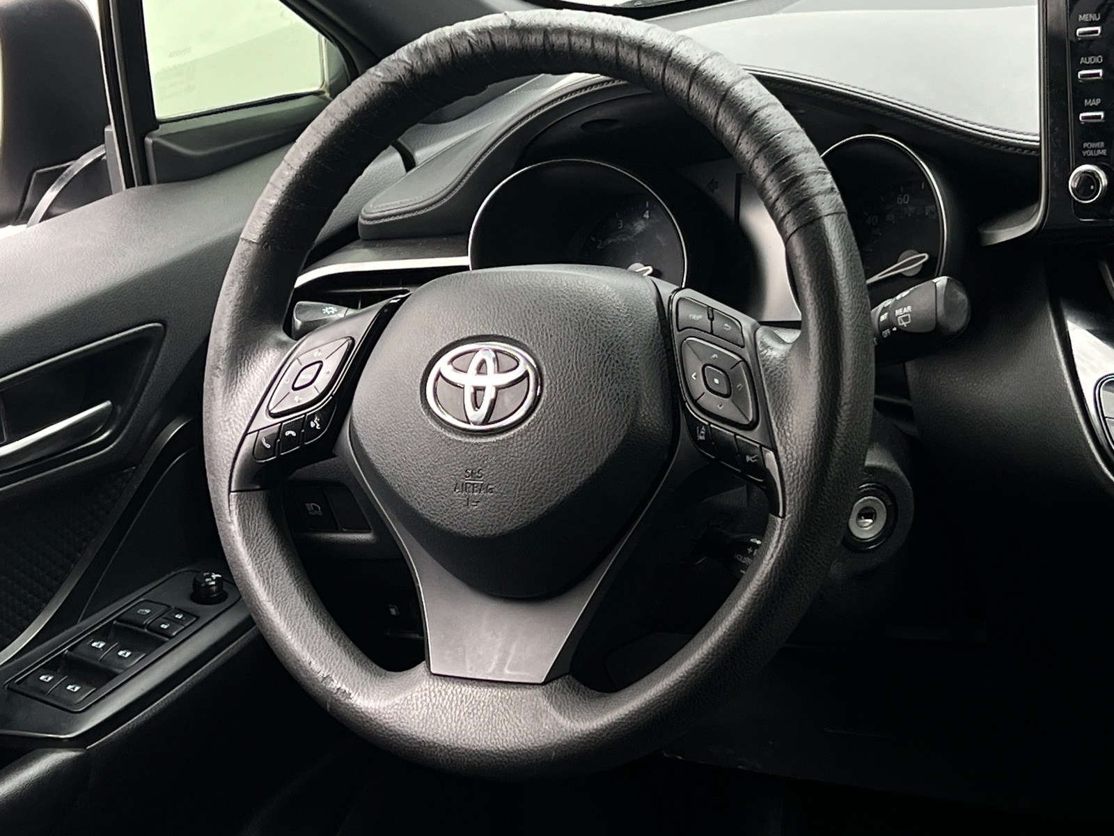 Thumbnail: 2019 Toyota C-HR - 5