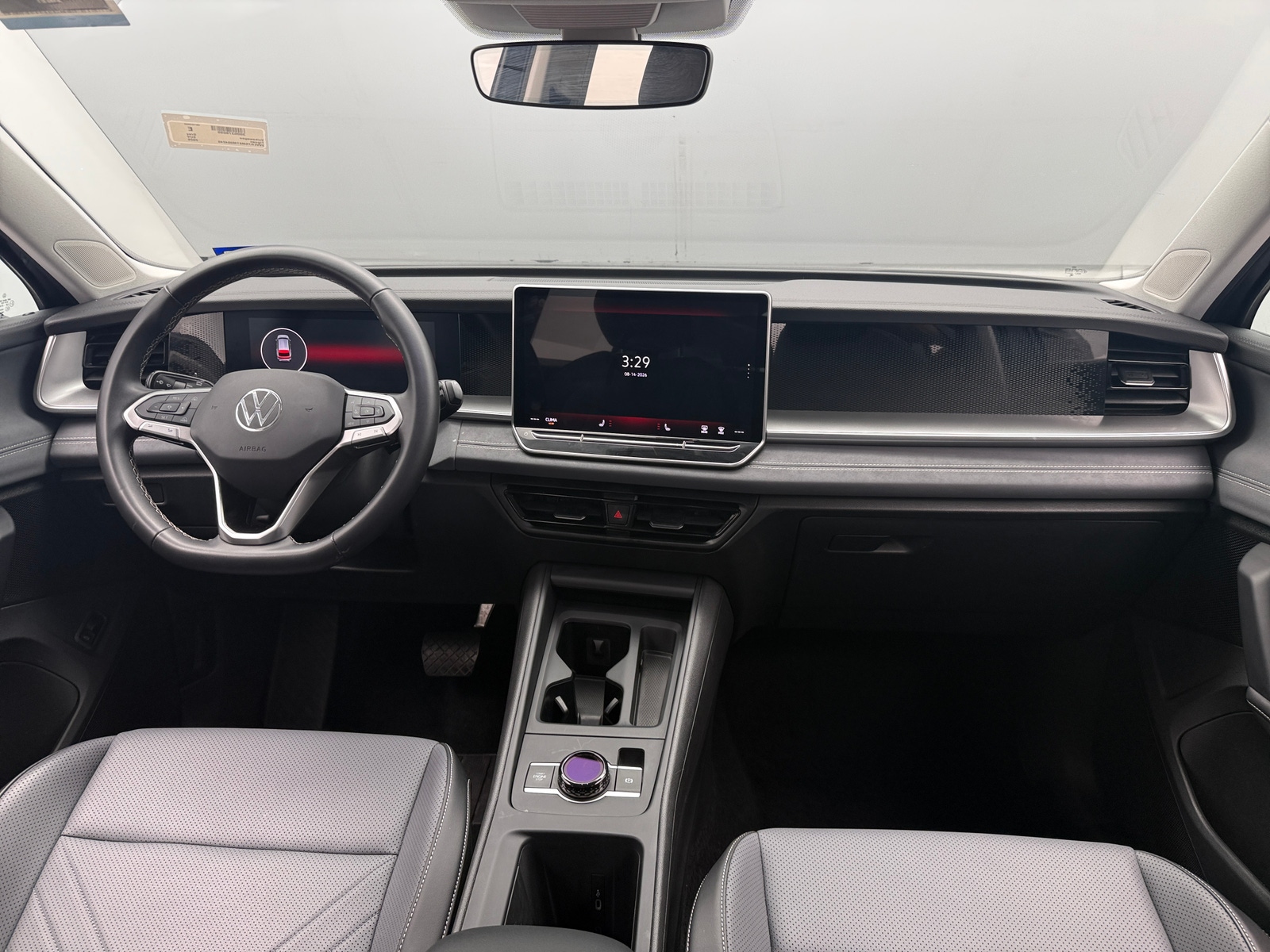 Thumbnail: 2026 Volkswagen Tiguan - 3