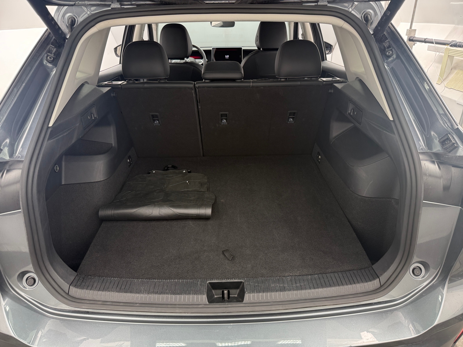 Thumbnail: 2026 Volkswagen Tiguan - 7