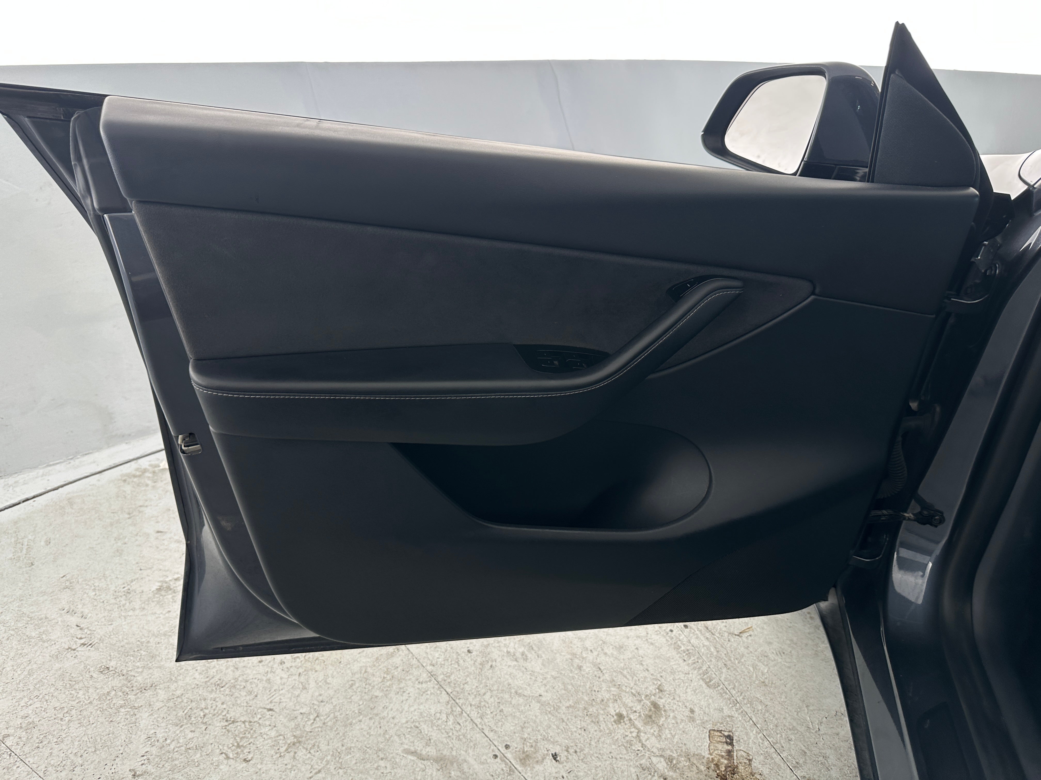 Used 2020 Tesla Model Y Performance with VIN 5YJYGDEF4LF002679 for sale in Auburn, WA