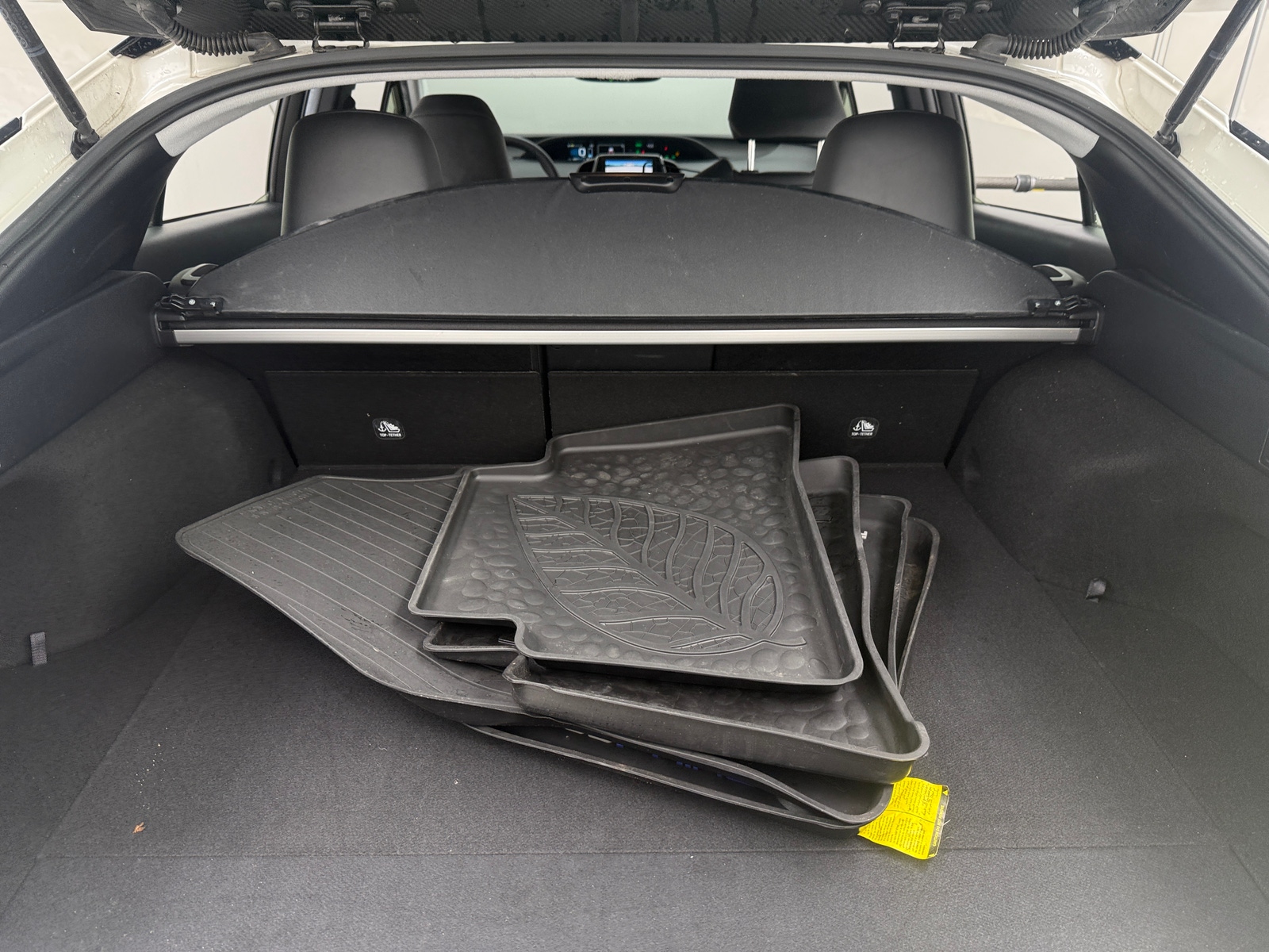 Thumbnail: 2019 Toyota Prius Prime - 6