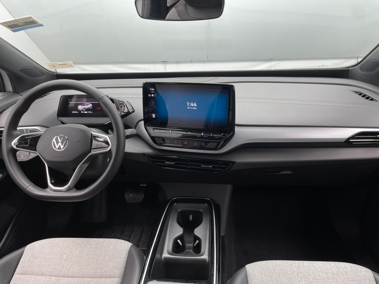 Thumbnail: 2024 Volkswagen ID.4 - 3