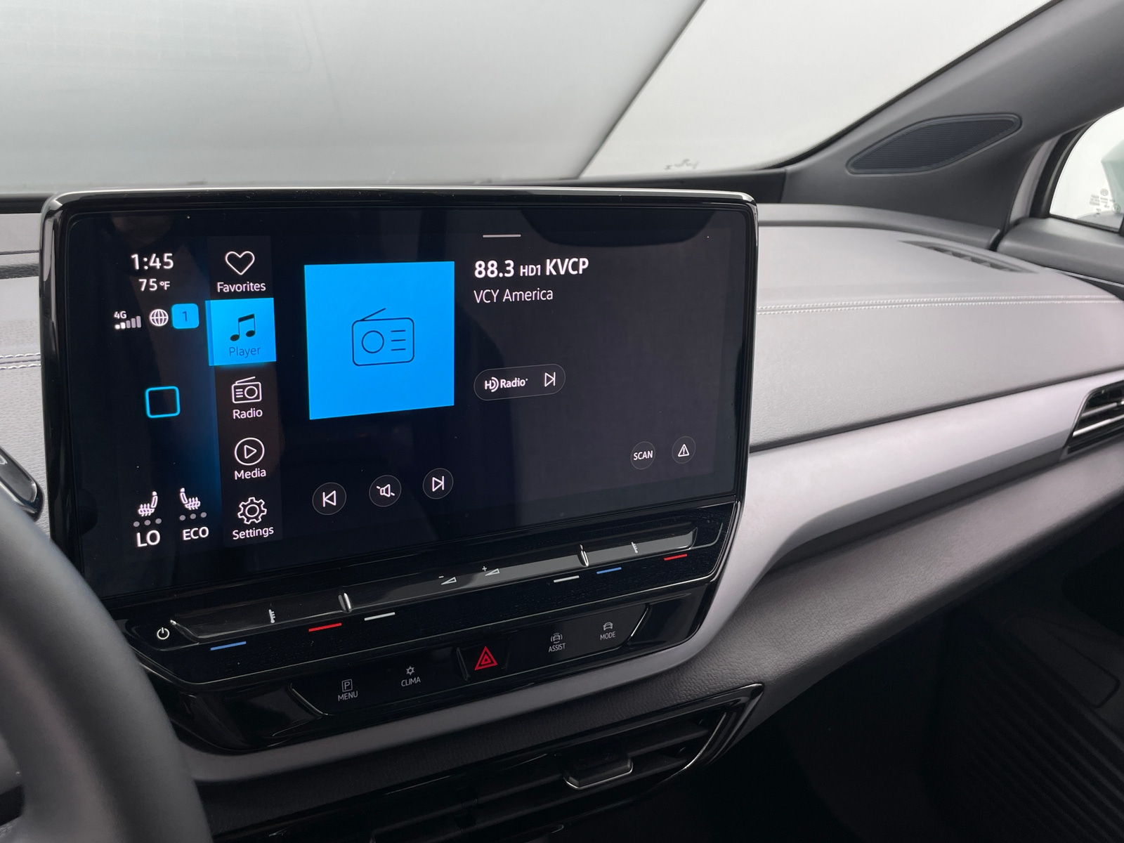 Thumbnail: 2024 Volkswagen ID.4 - 4