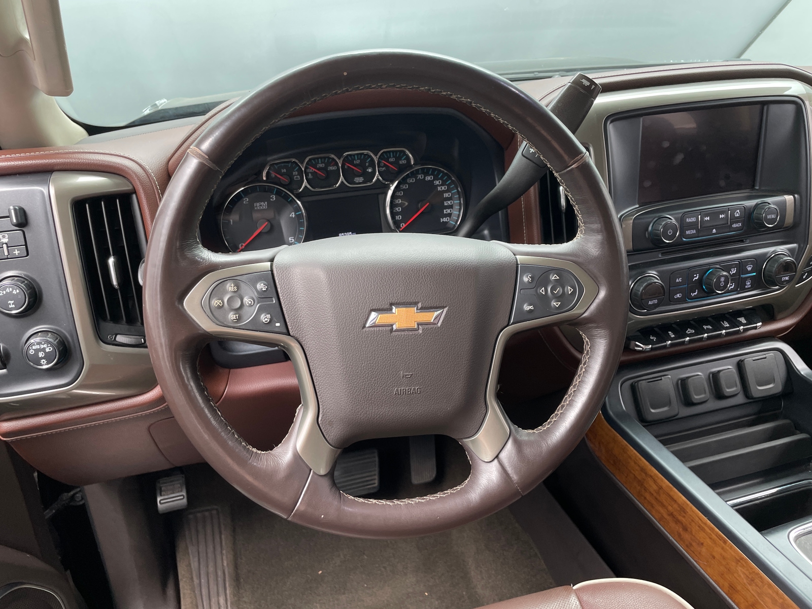 Thumbnail: 2018 Chevrolet Silverado 2500 - 4