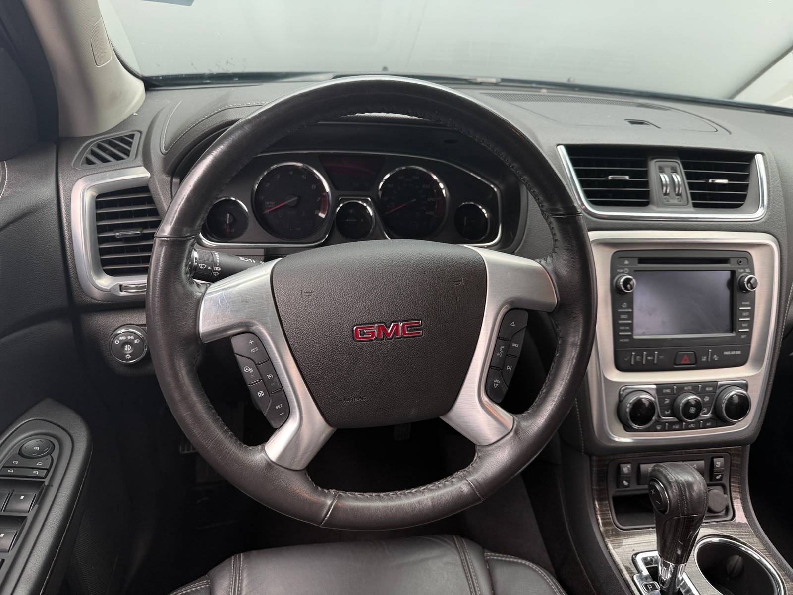 Thumbnail: 2017 GMC Acadia - 4