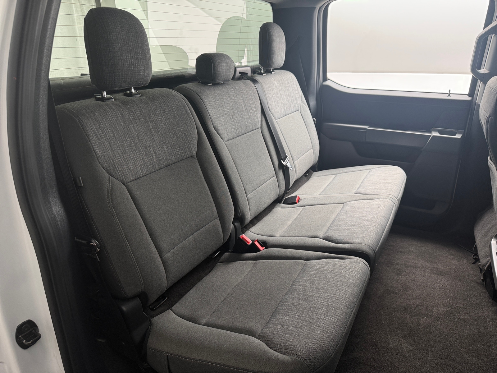 Thumbnail: 2021 Ford Econoline - 6
