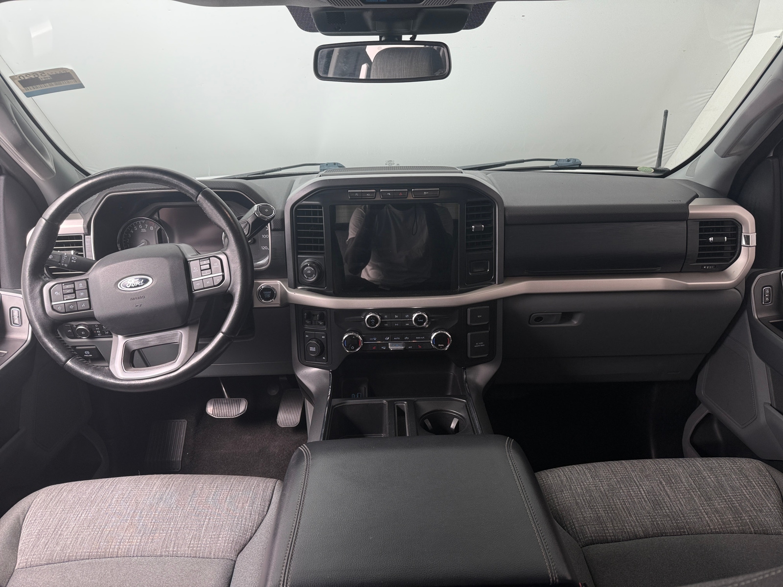 Thumbnail: 2021 Ford Econoline - 3