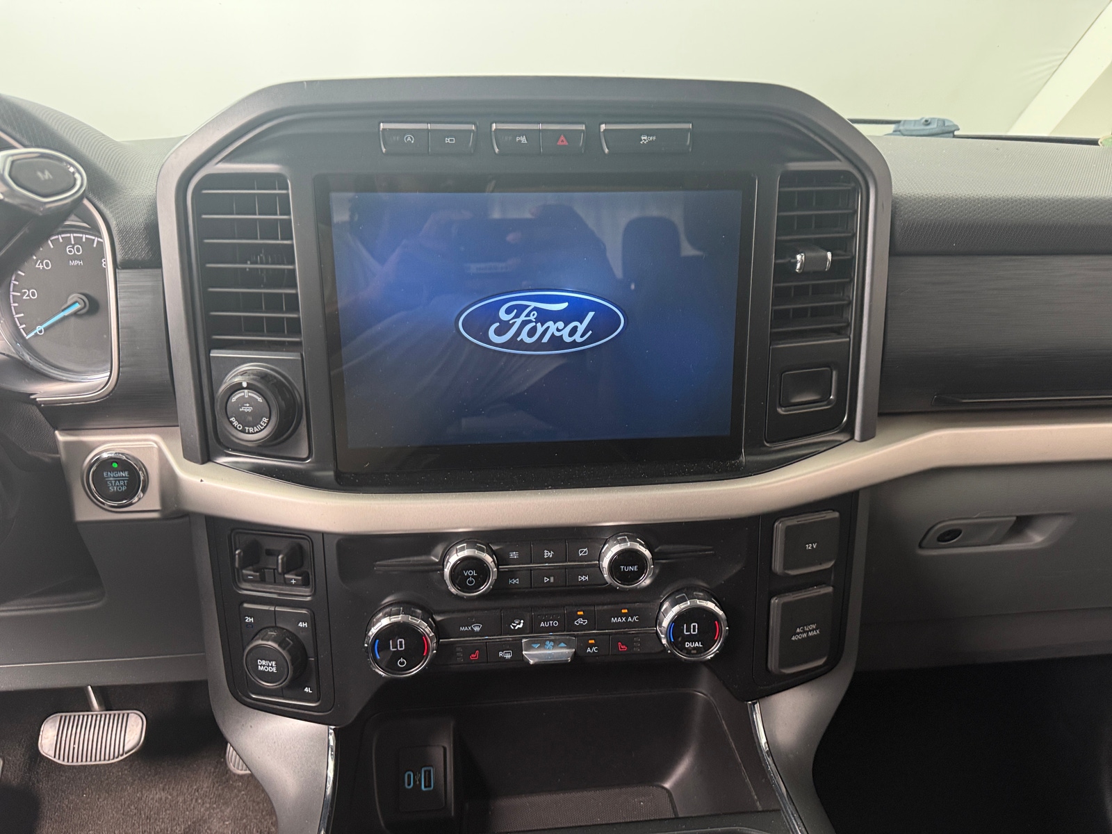 Thumbnail: 2021 Ford Econoline - 4