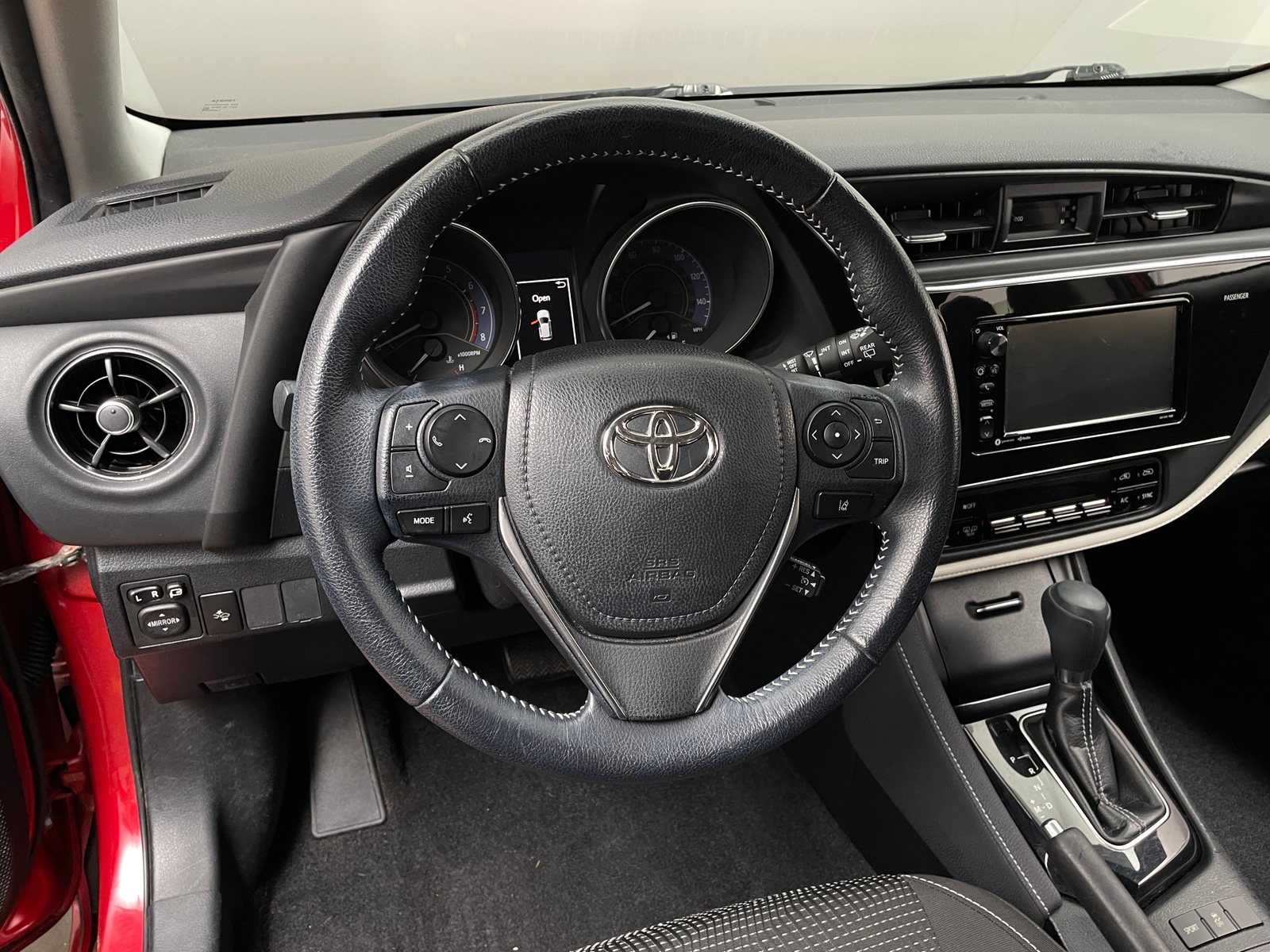 Thumbnail: 2018 Toyota Corolla iM - 5