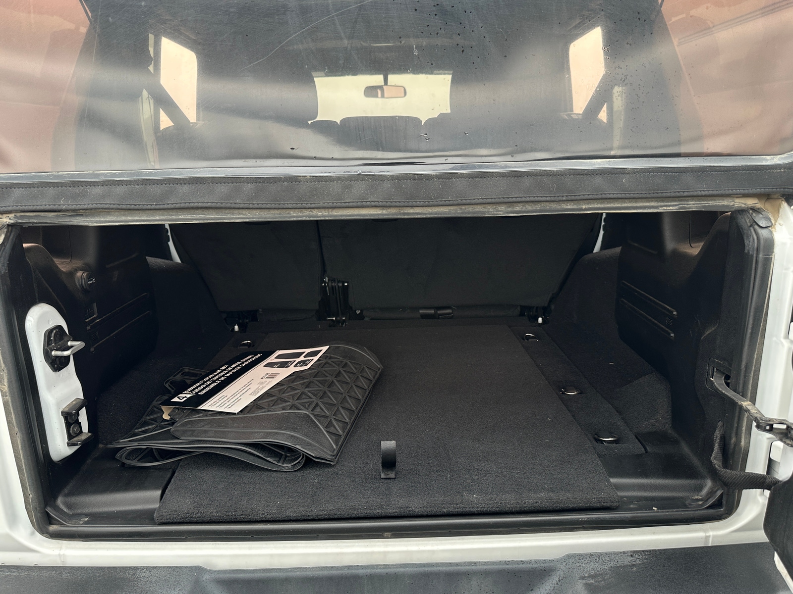 Thumbnail: 2021 Jeep Wrangler - 7