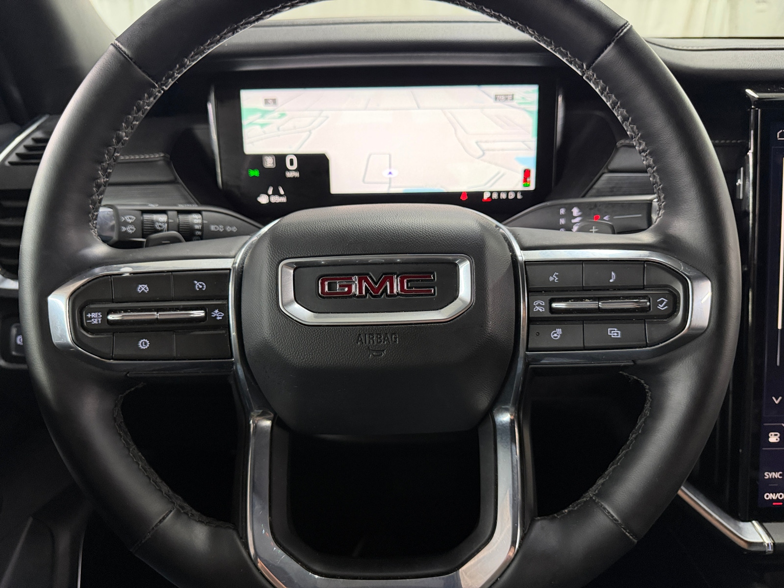 Thumbnail: 2026 GMC Acadia - 4